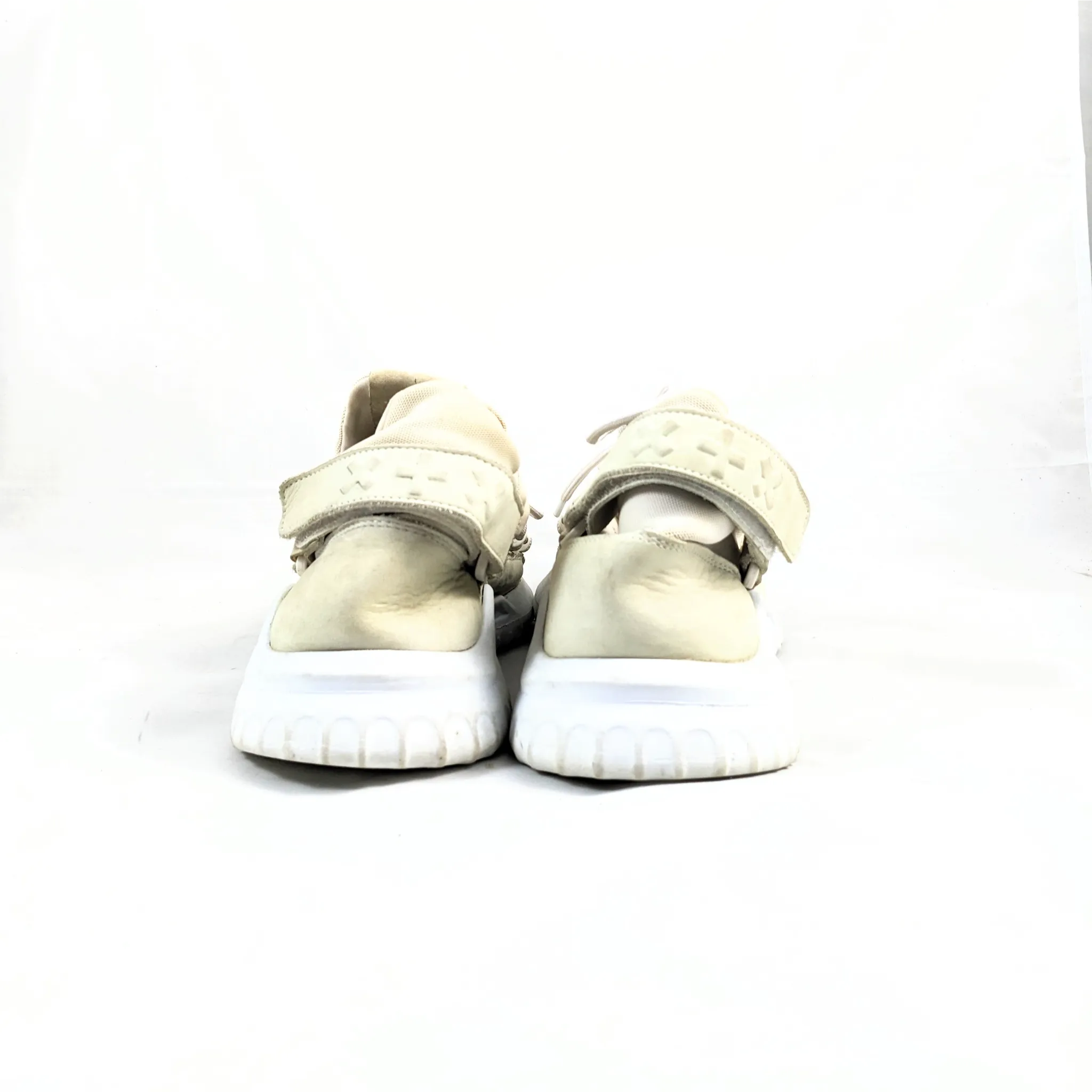X+Y White Running Shoes