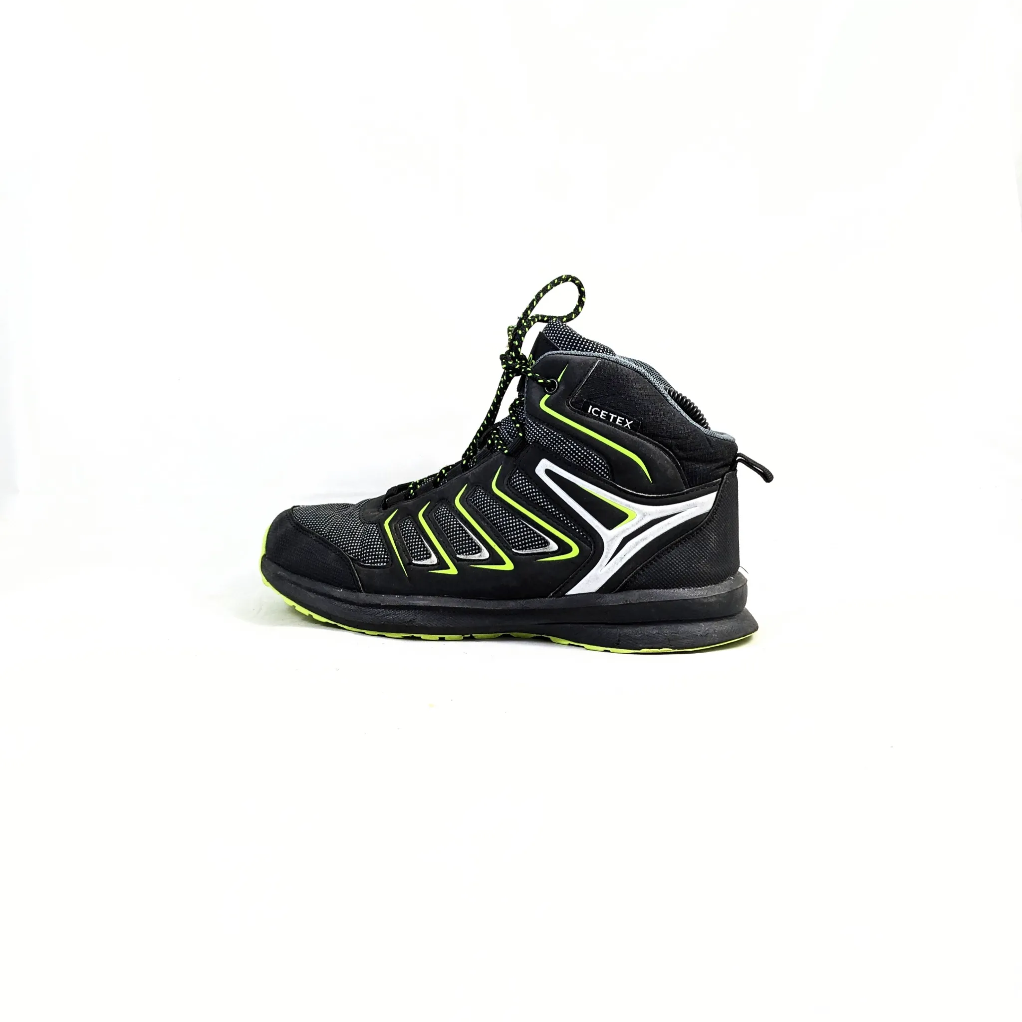 IceTex Black Boots