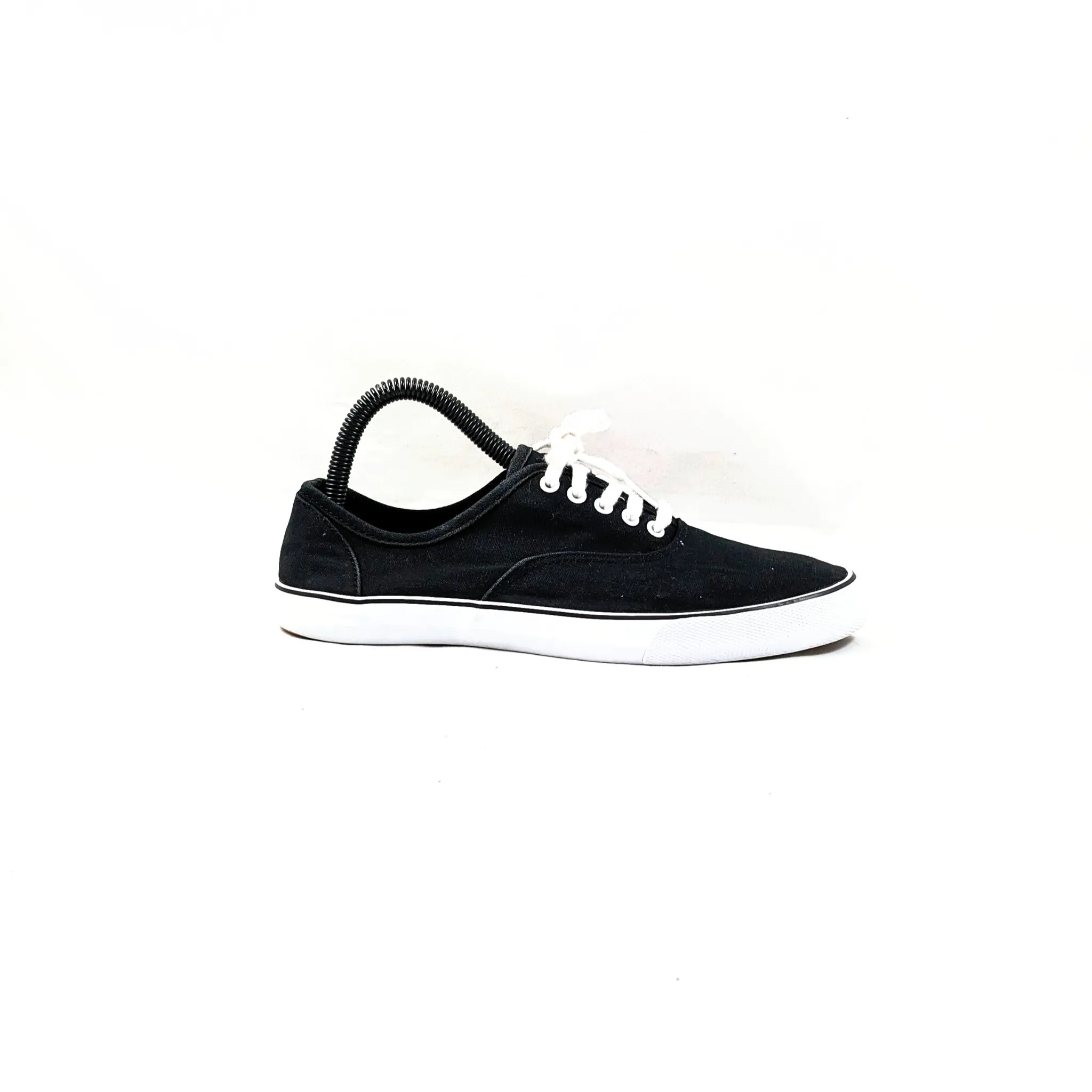 A New Day Black Sneakers Premium
