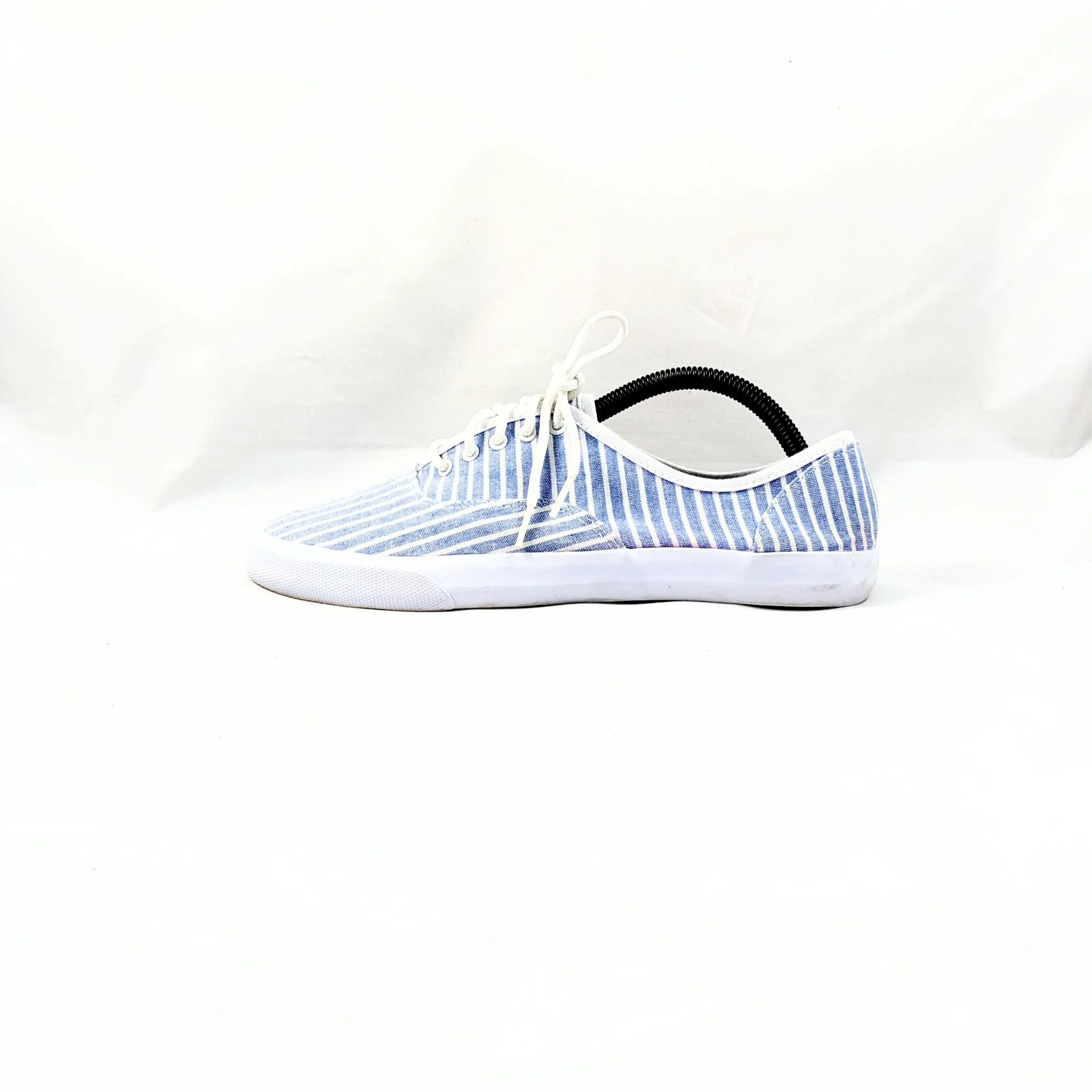 a.new.day Blue Preloved Sneakers