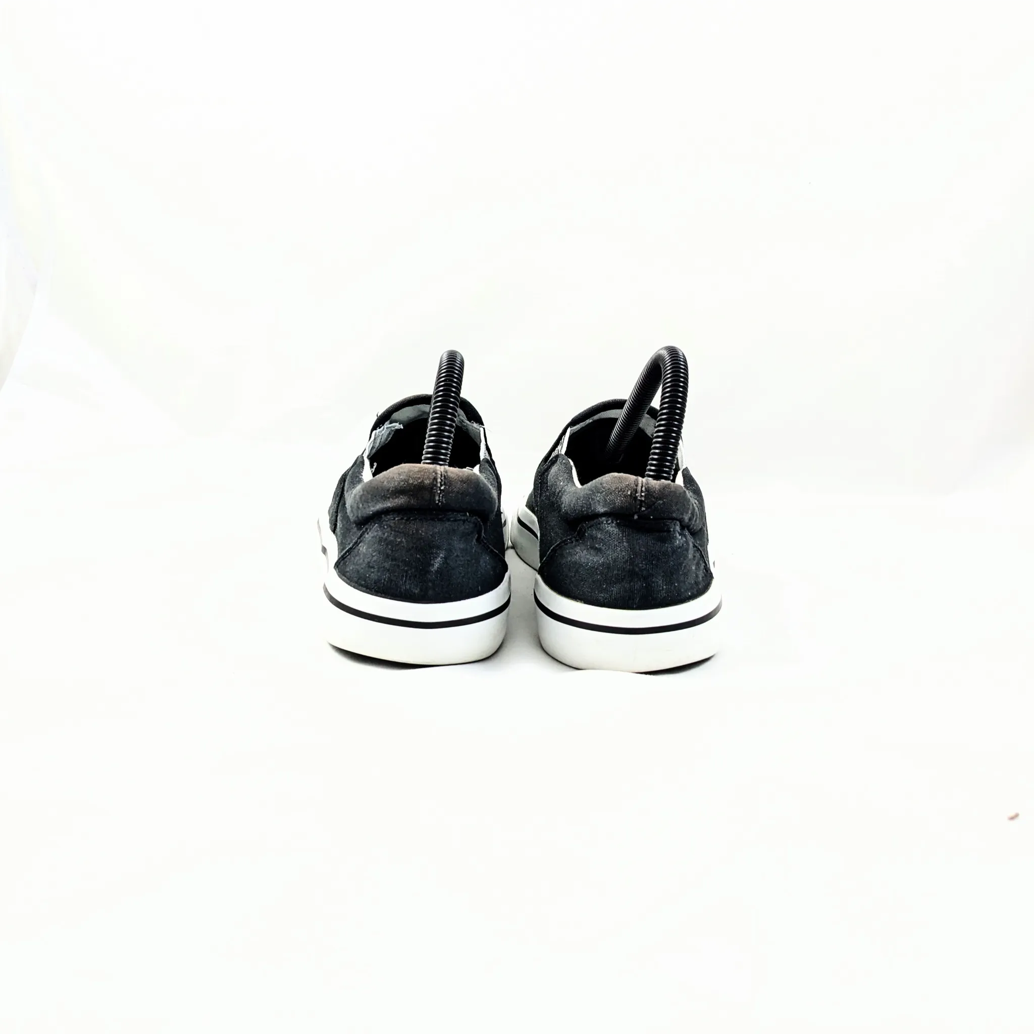 Vty Black SlipOns