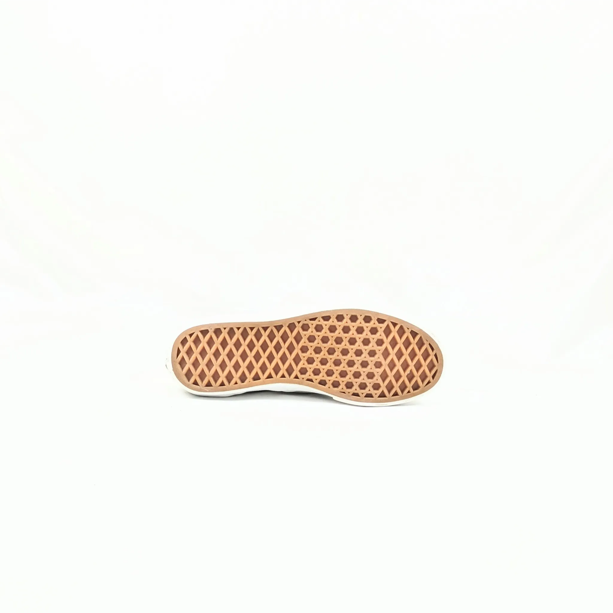 عربات بيضاء SlipOns