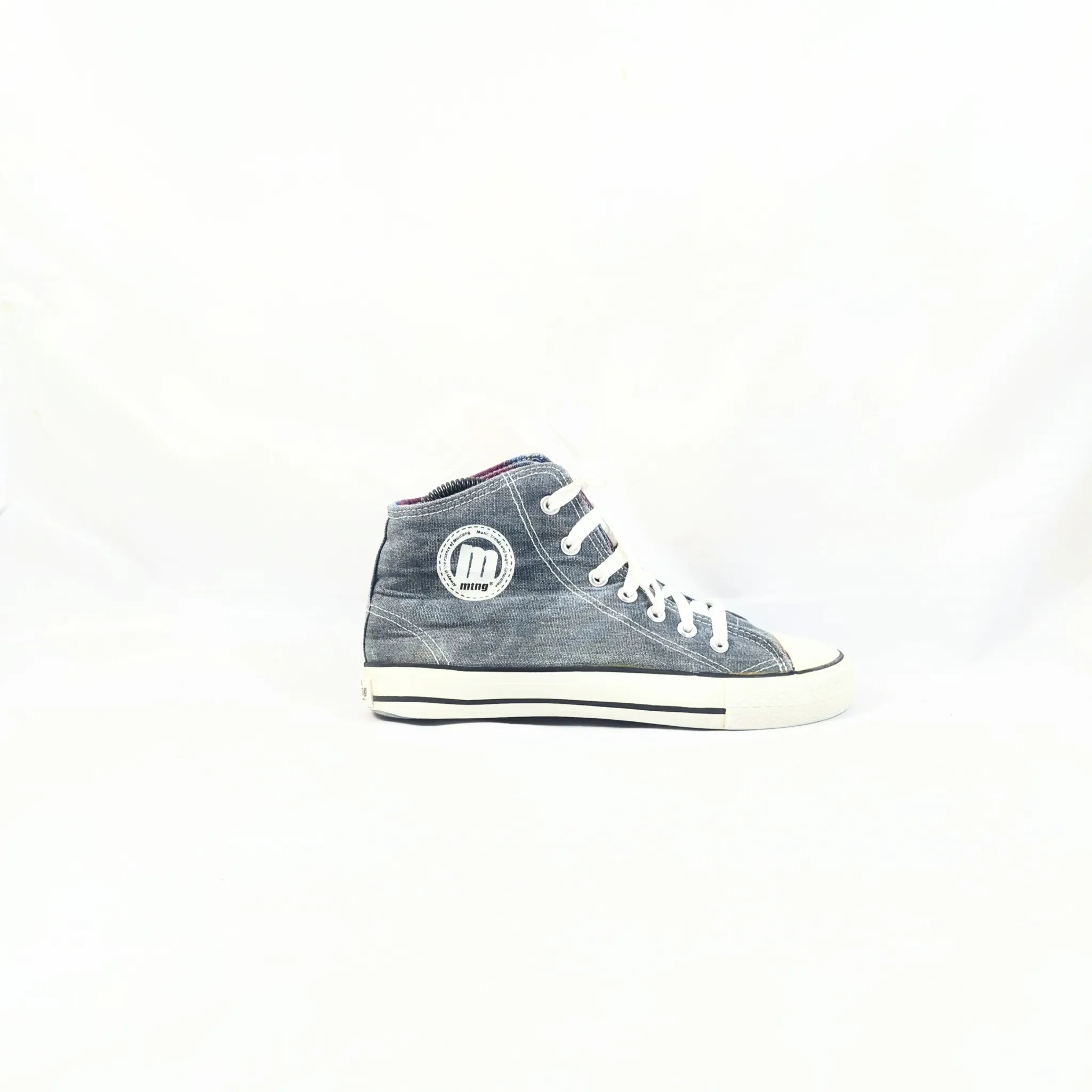 Mustang Ming Hightops