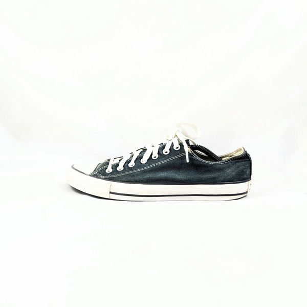 Converse Black Sneakers