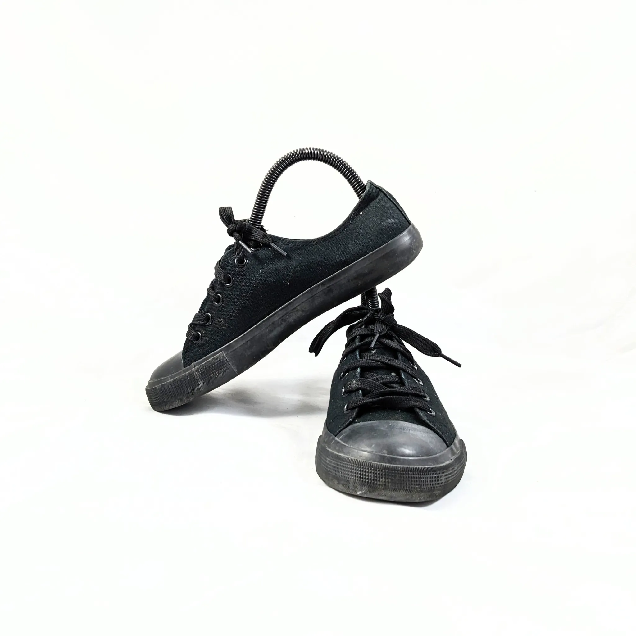 Vty Black Sneakers