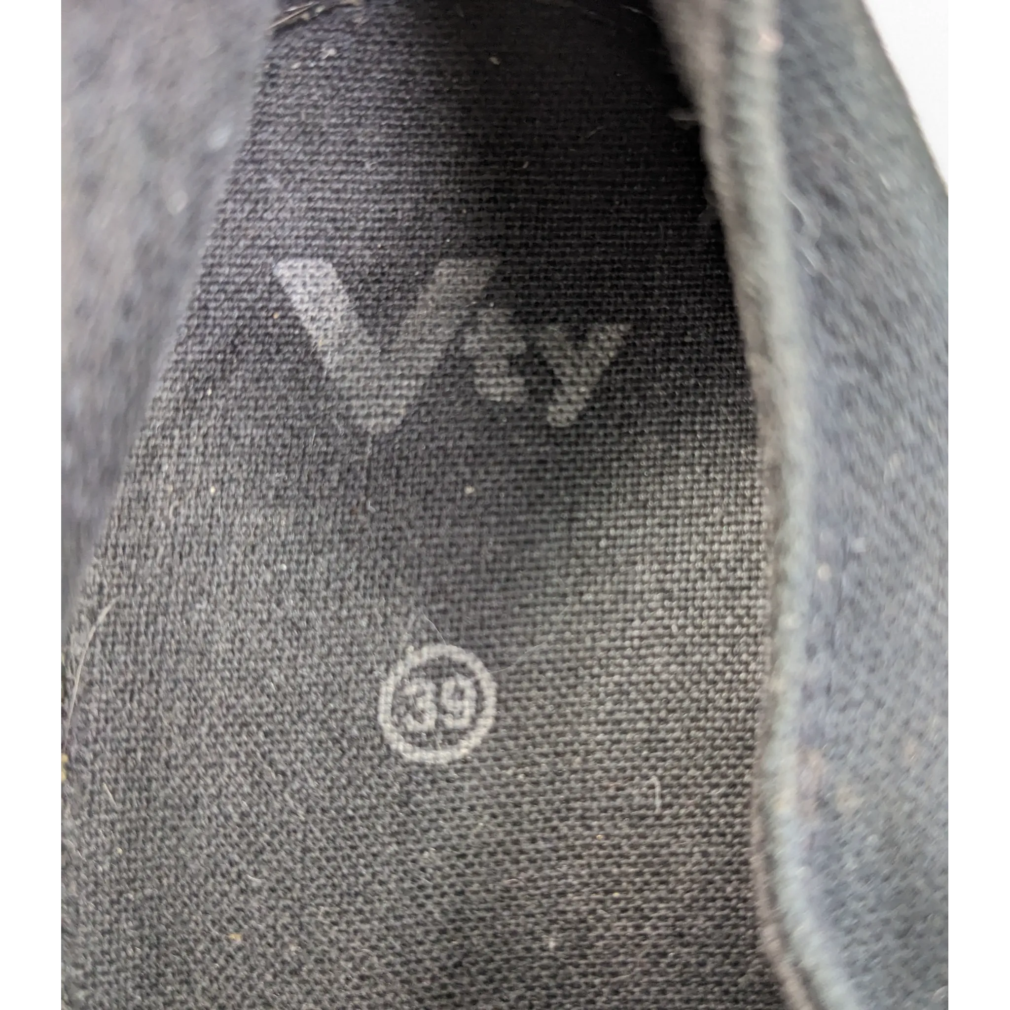 Vty Black Sneakers