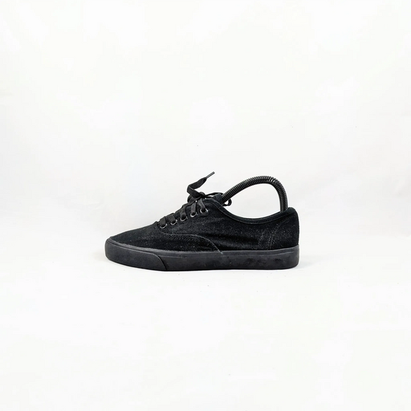 Vty Black Sneakers