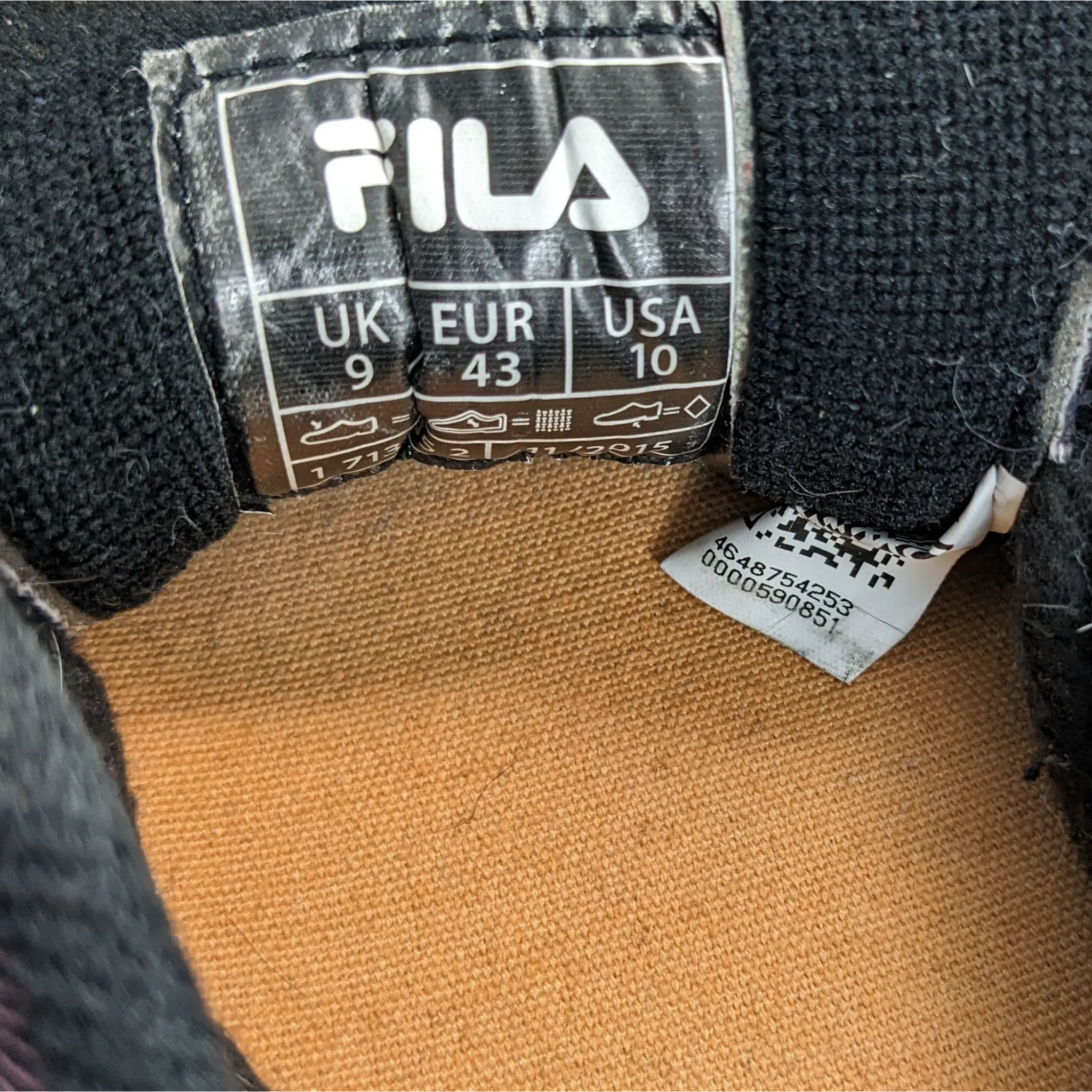 Fila Maroon Sneakers