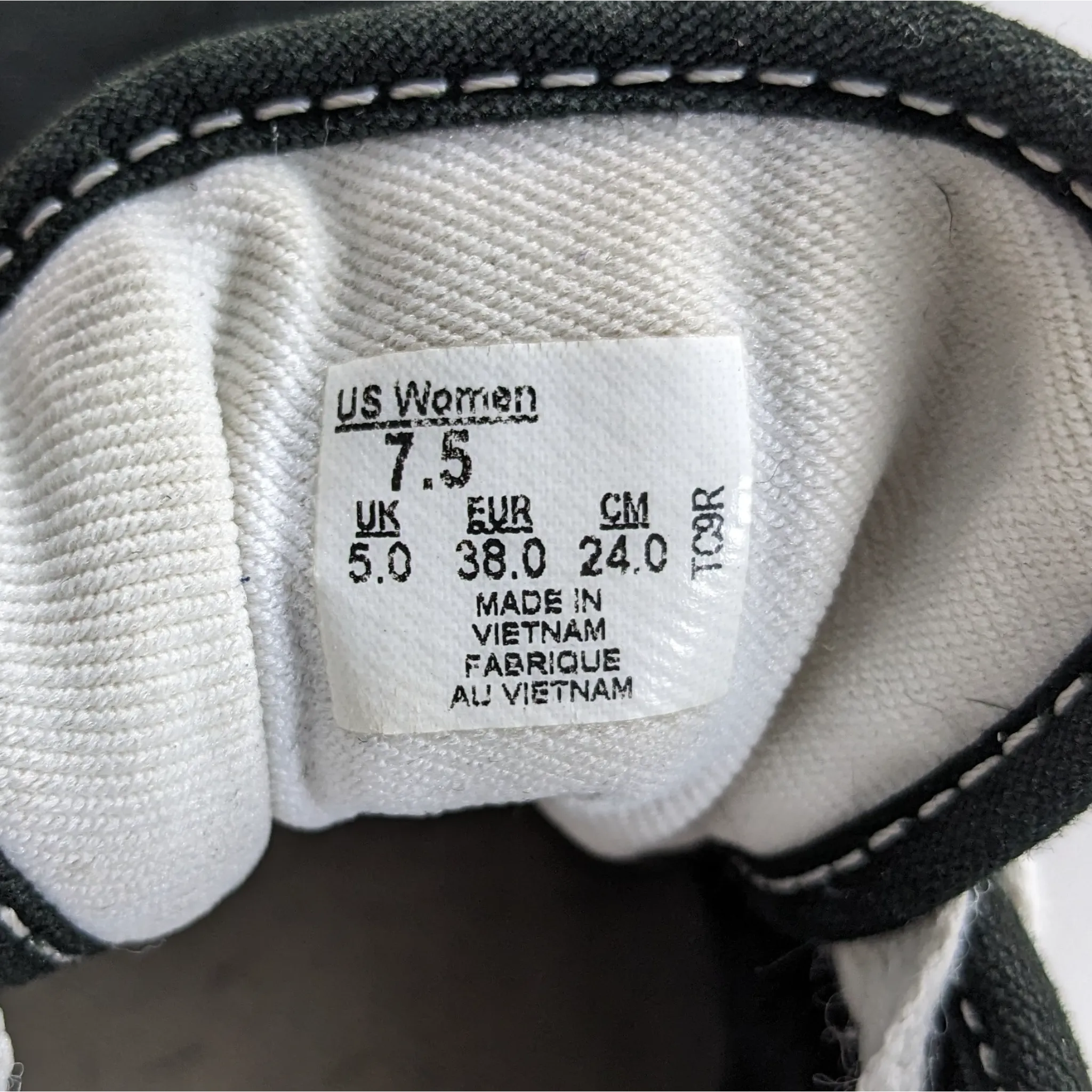 Vans Black Sneakers