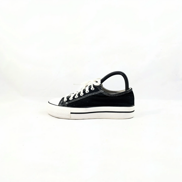 MarQuiiz Black Sneakers