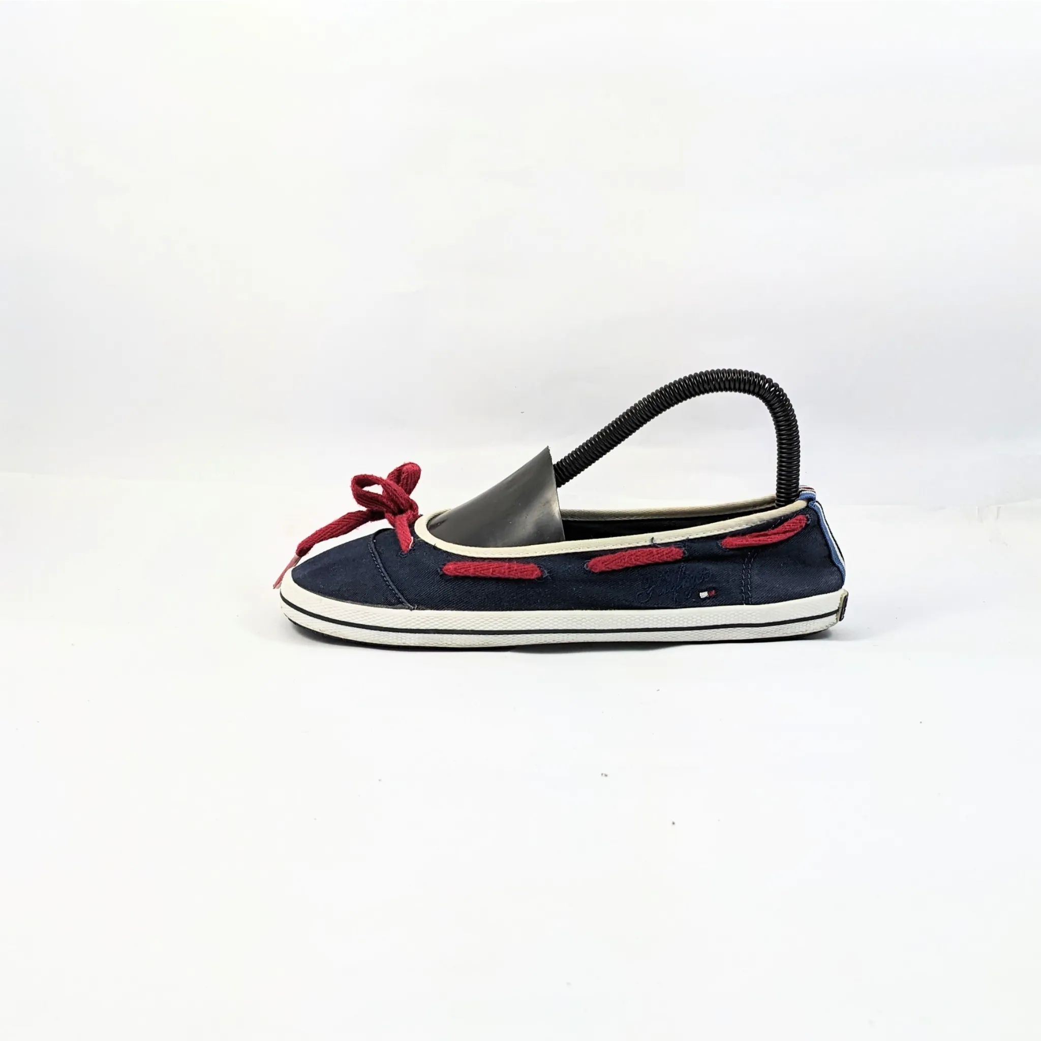 تومي هيلفيغر SlipOns