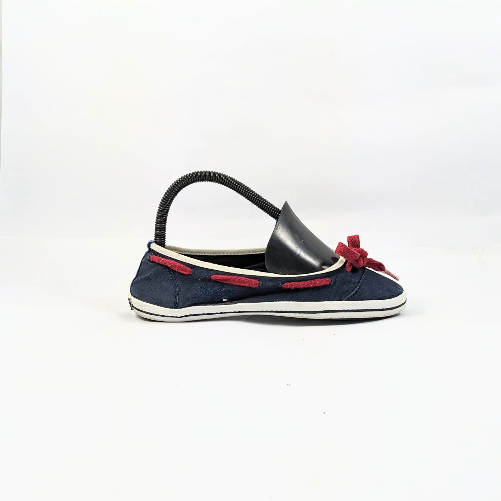 تومي هيلفيغر SlipOns