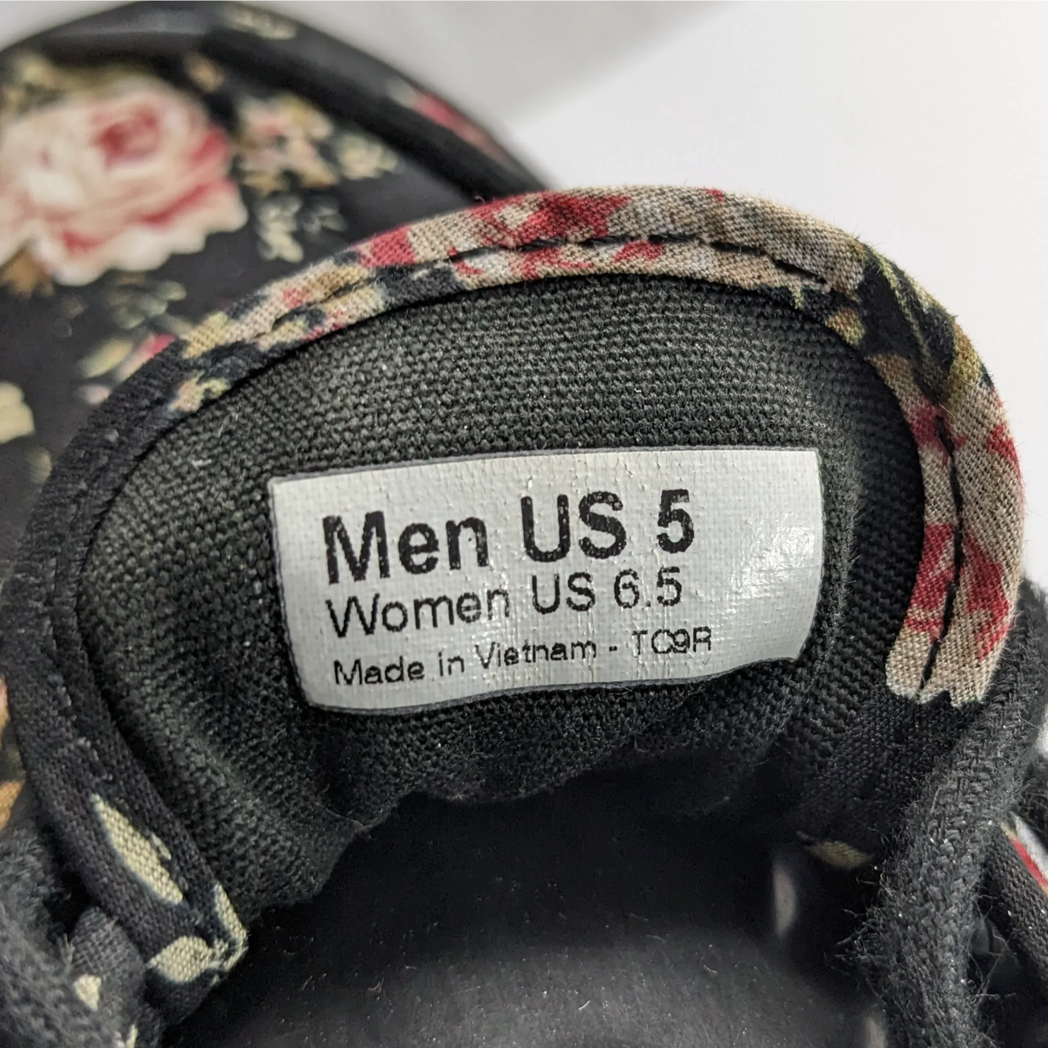 Vans Black Women Flowers Sneakers