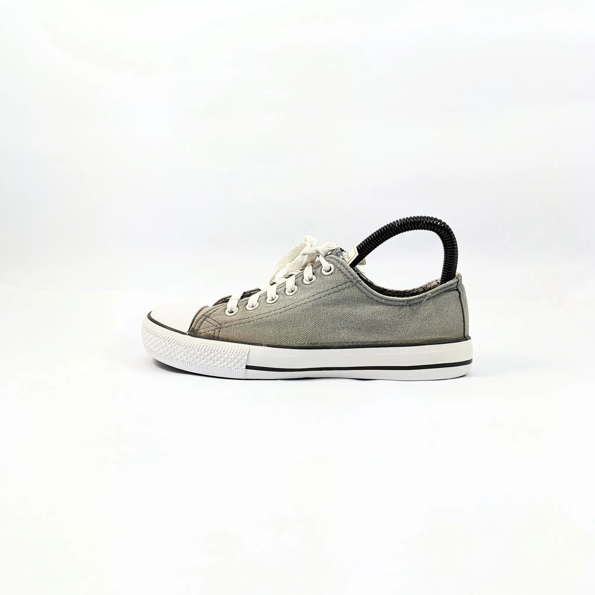 Victory Grey Sneakers