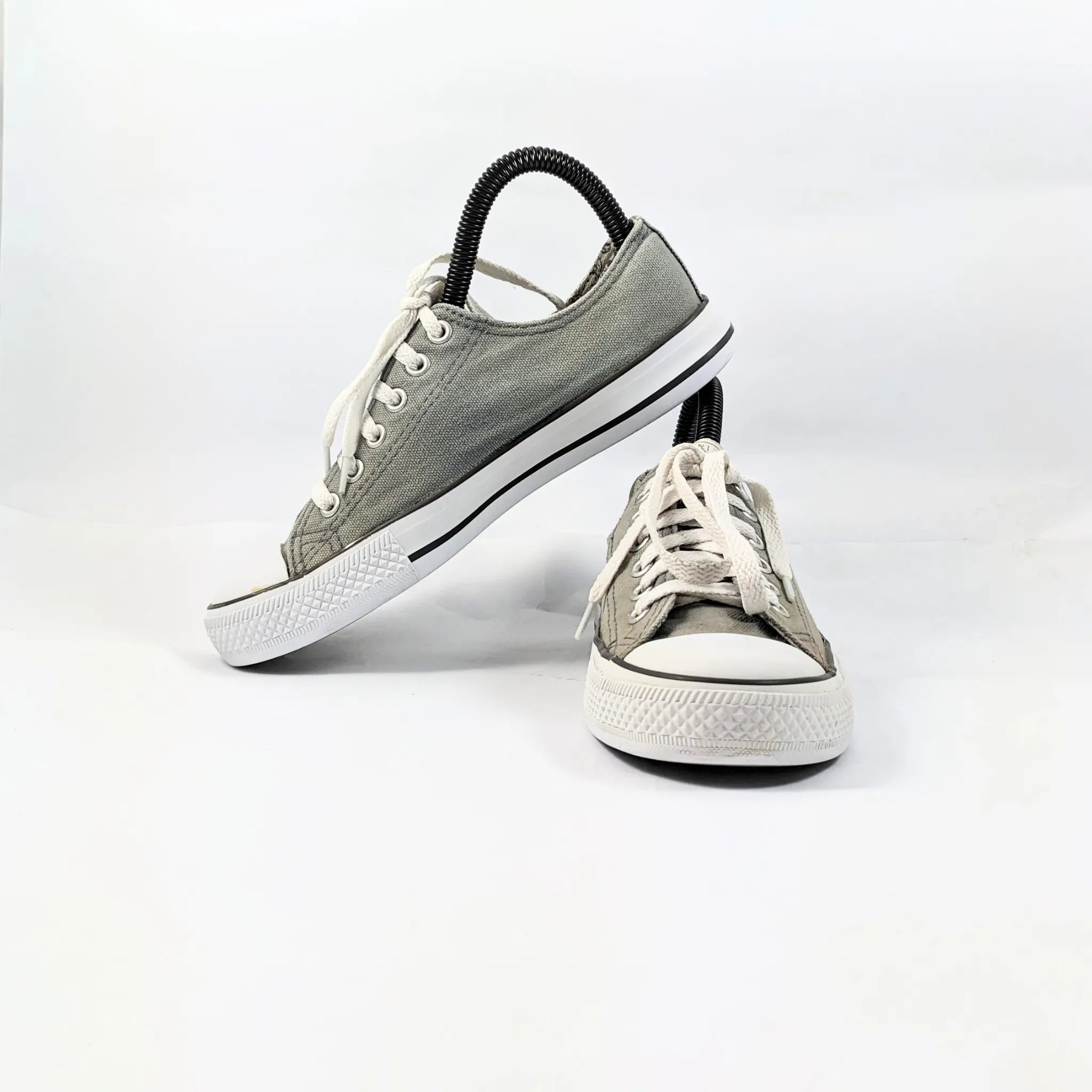 Victory Grey Sneakers