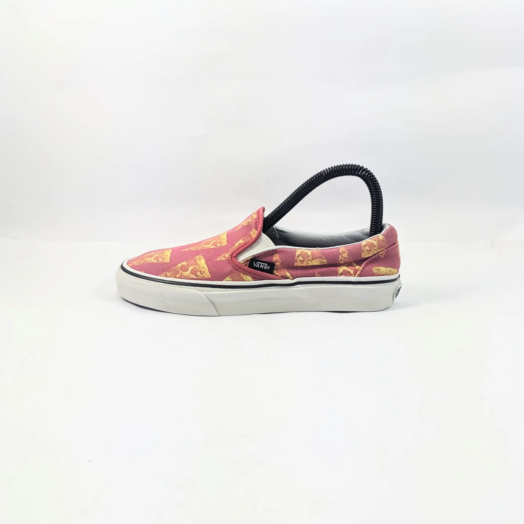 فانس الوردي SlipOns