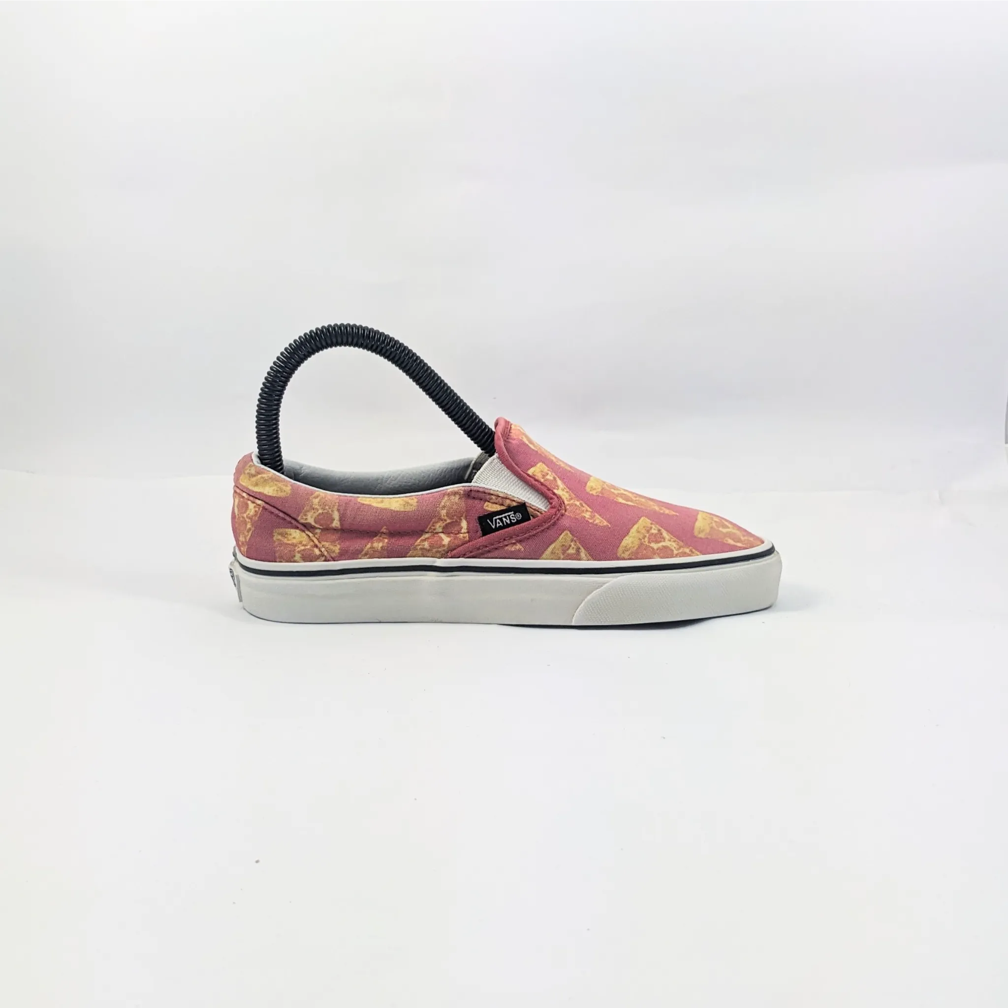 فانس الوردي SlipOns