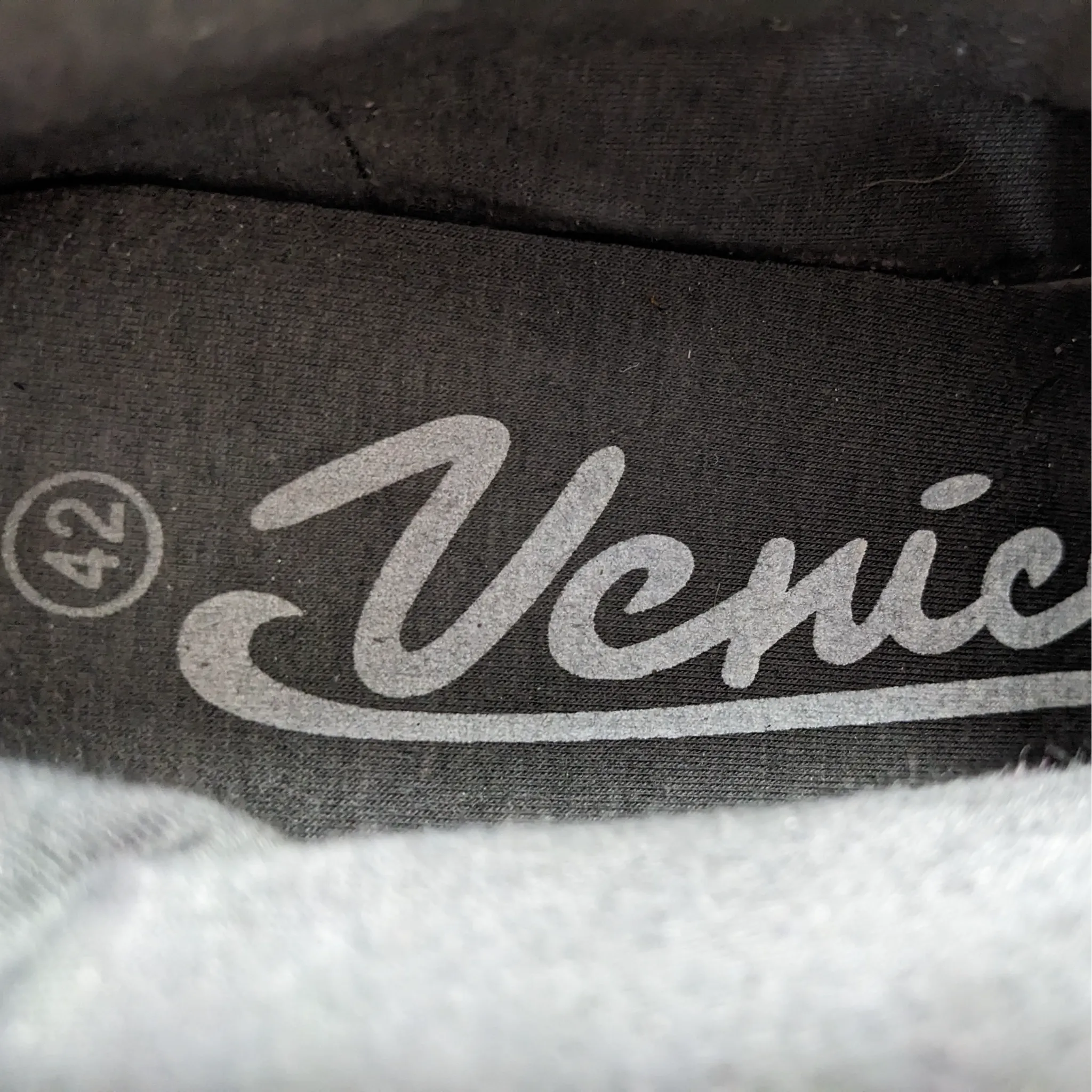 Venice Grey Sneakers