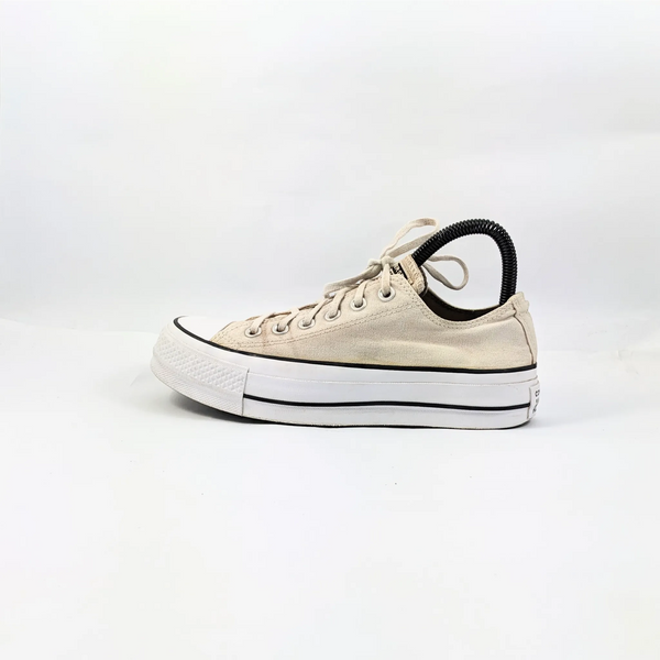 Converse Beige Sneakers