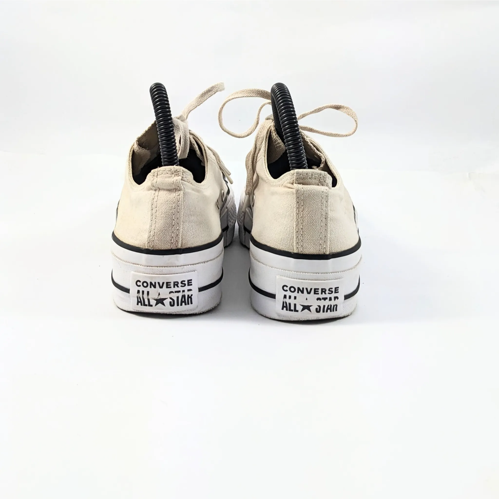 Converse Beige Sneakers