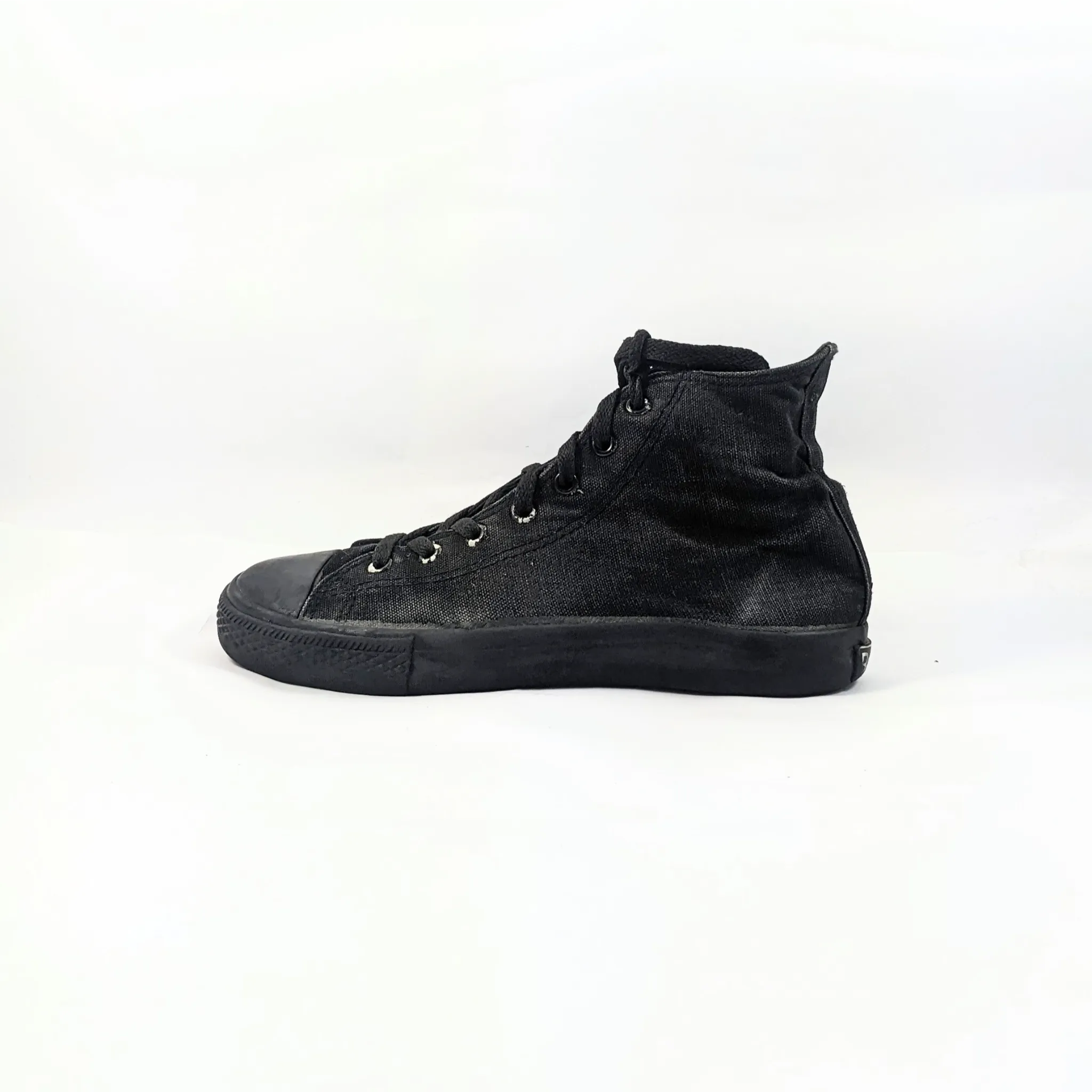 Raben Black Hightops