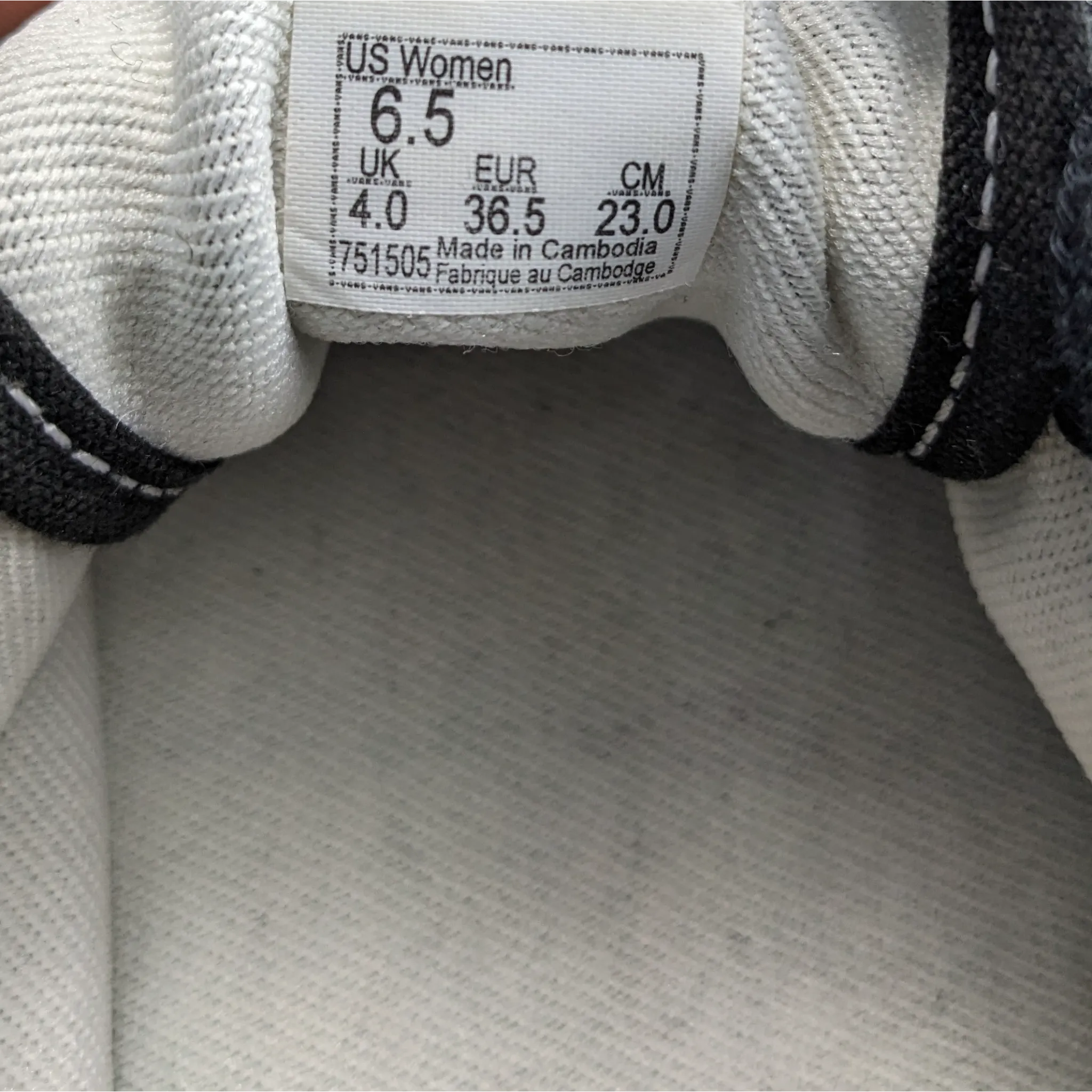 Vans Black Old Skool Sneakers