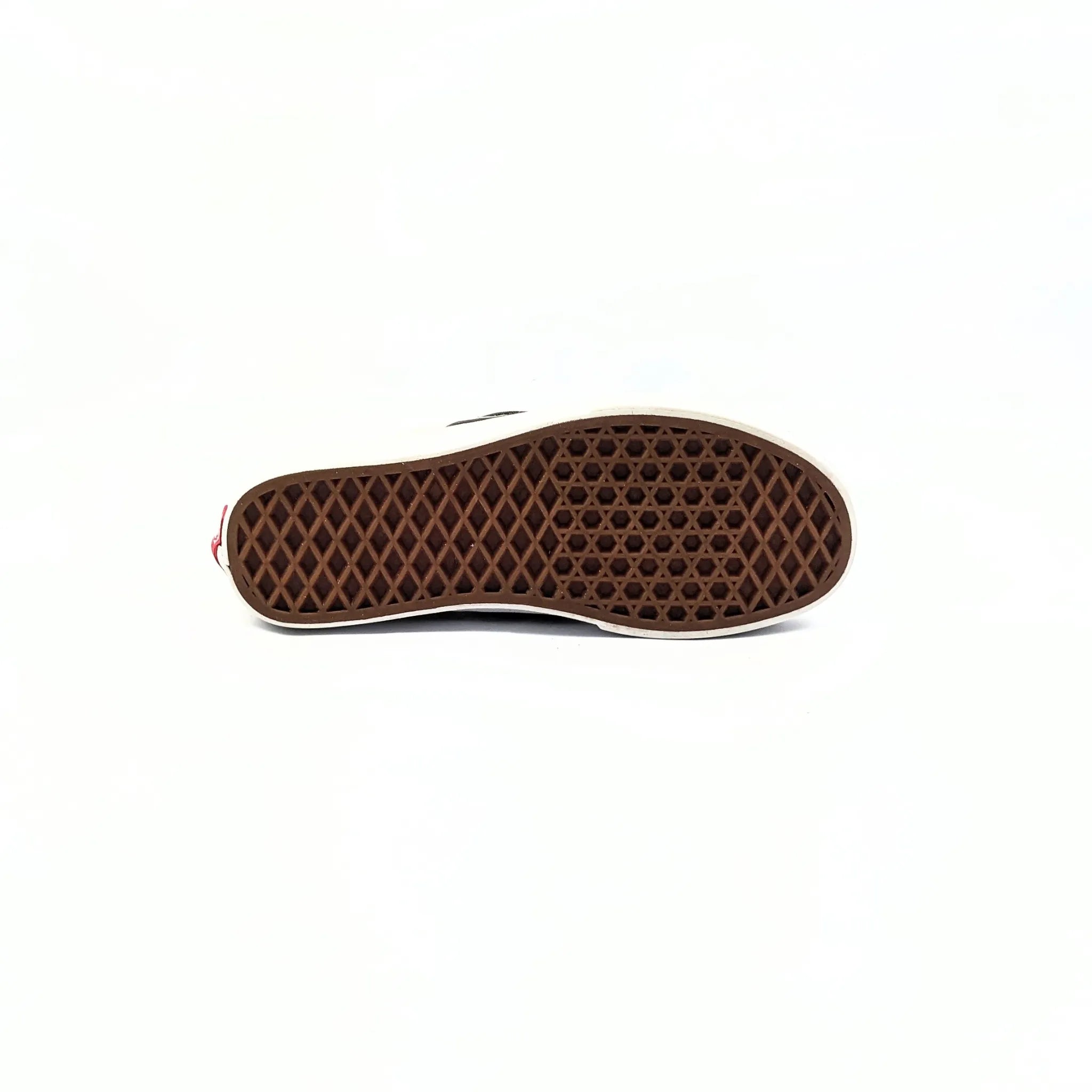 عربات بيضاء SlipOns