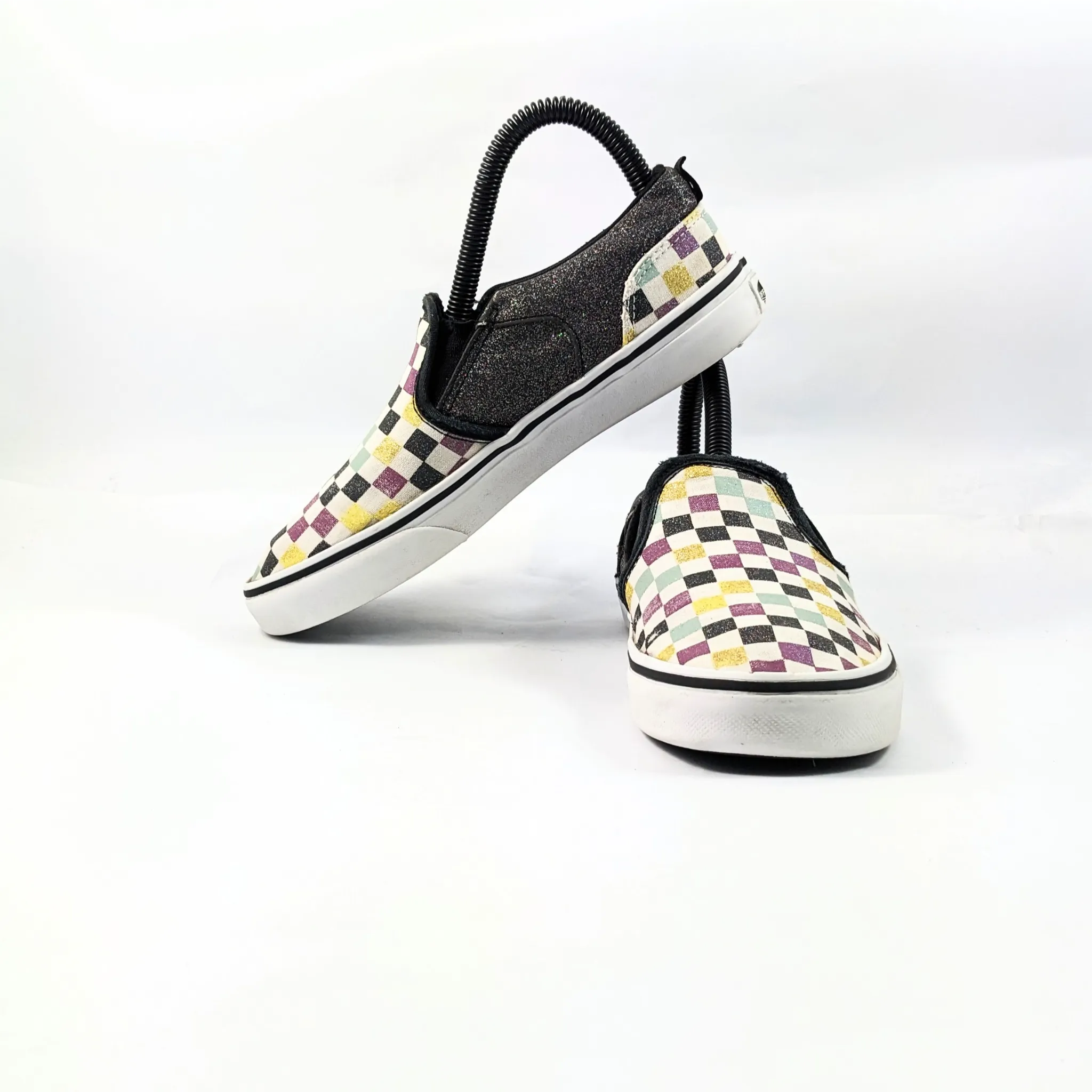 عربات بيضاء SlipOns