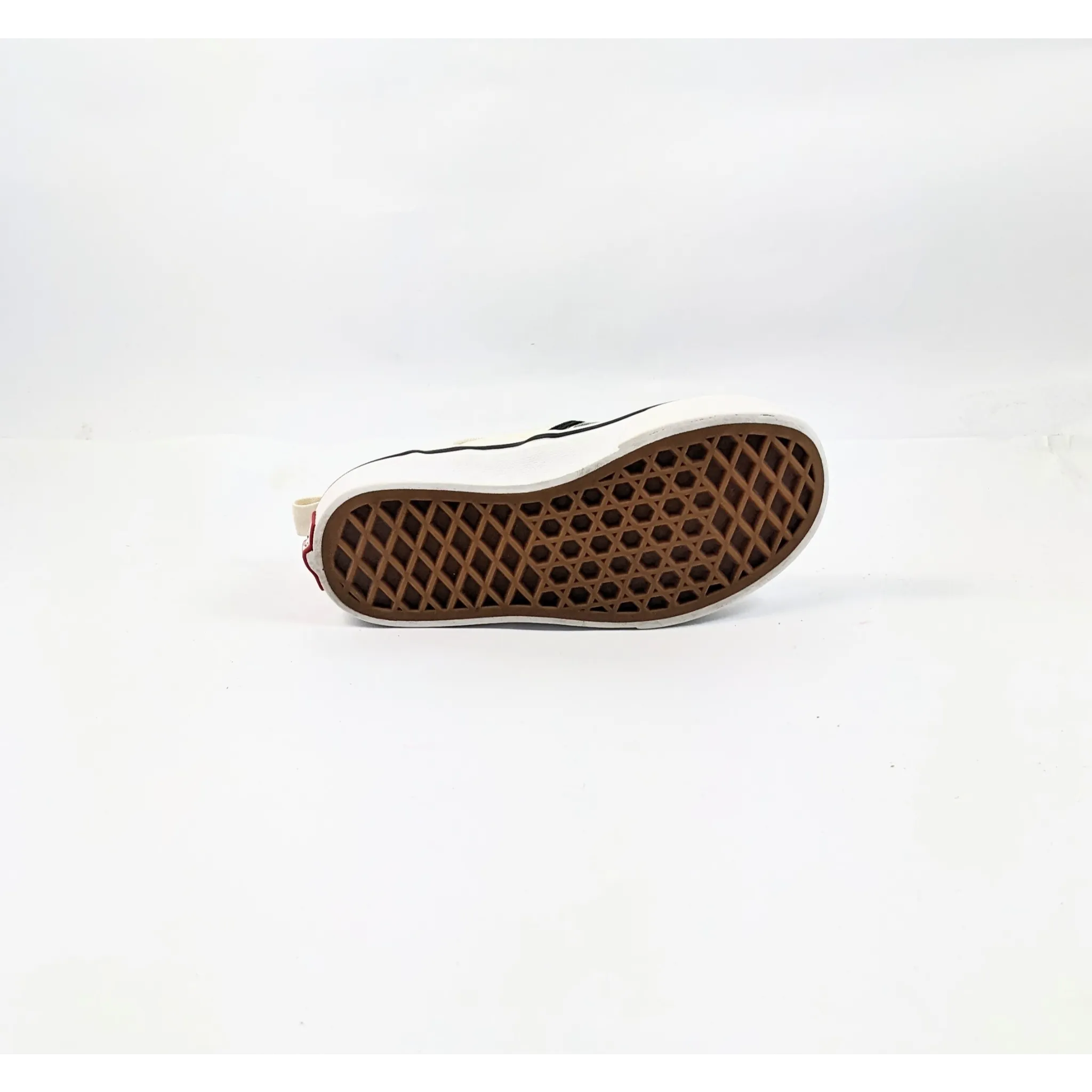 فانس وايت SlipOns للأطفال