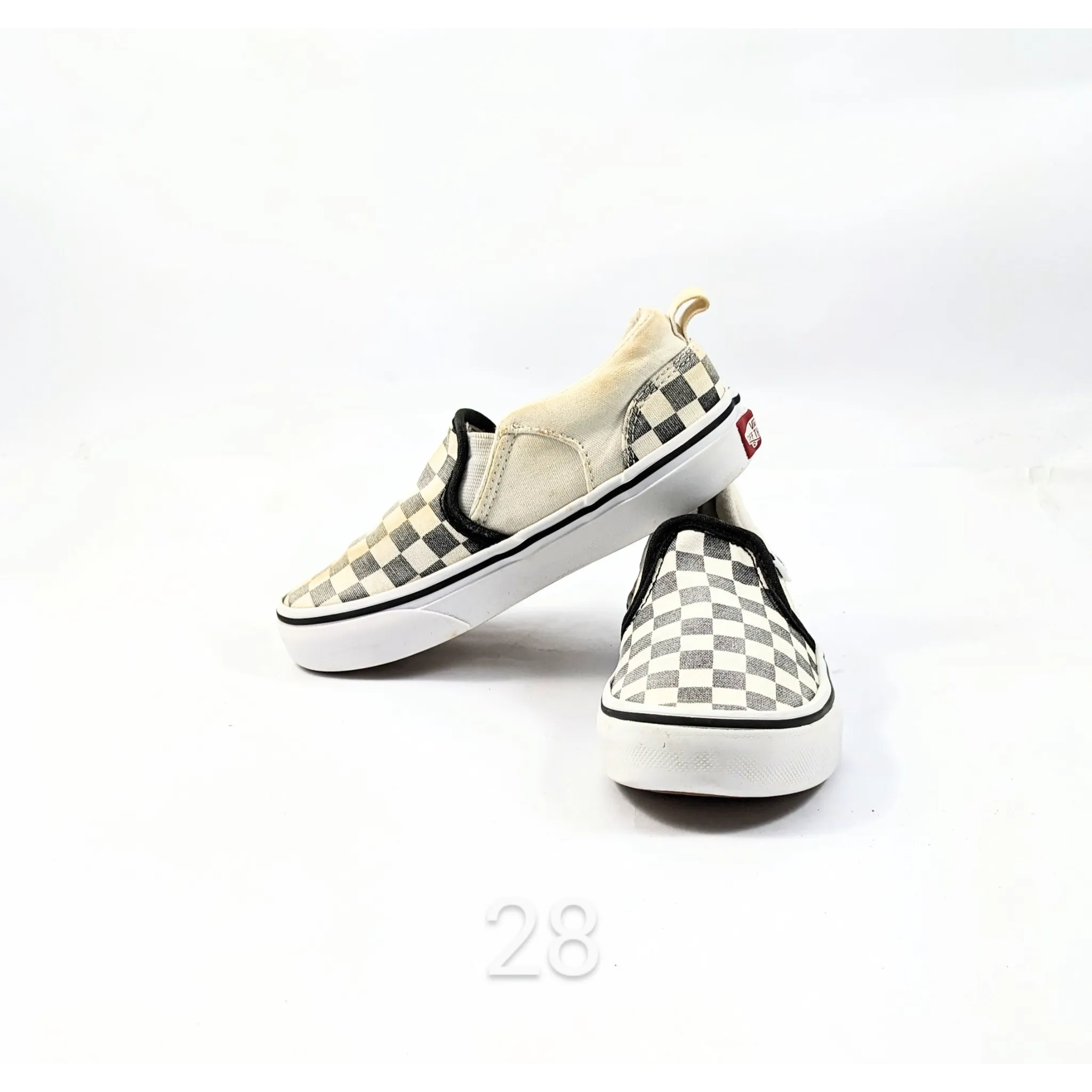 فانس وايت SlipOns للأطفال