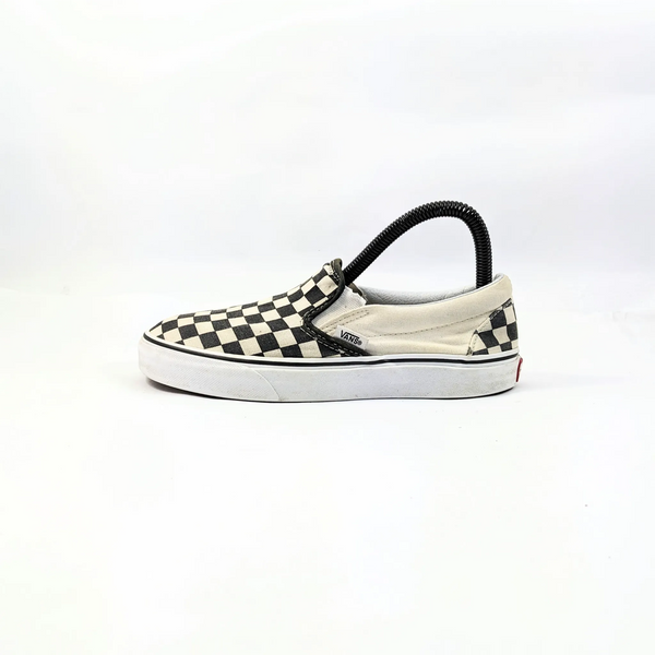 عربات بيضاء SlipOns