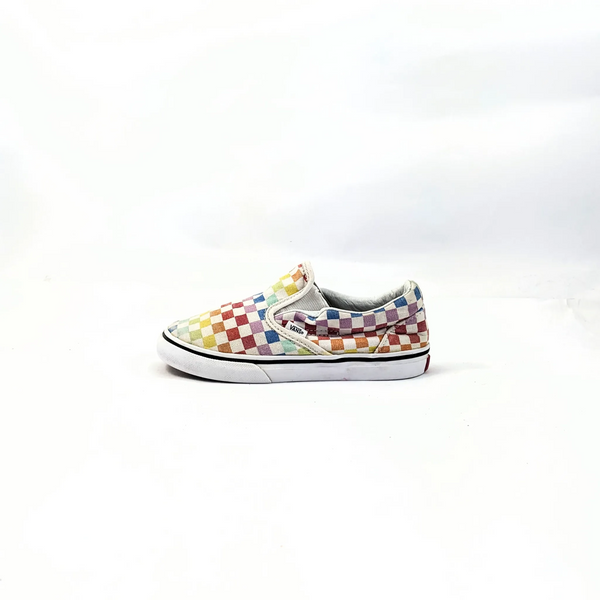 عربات بيضاء SlipOns