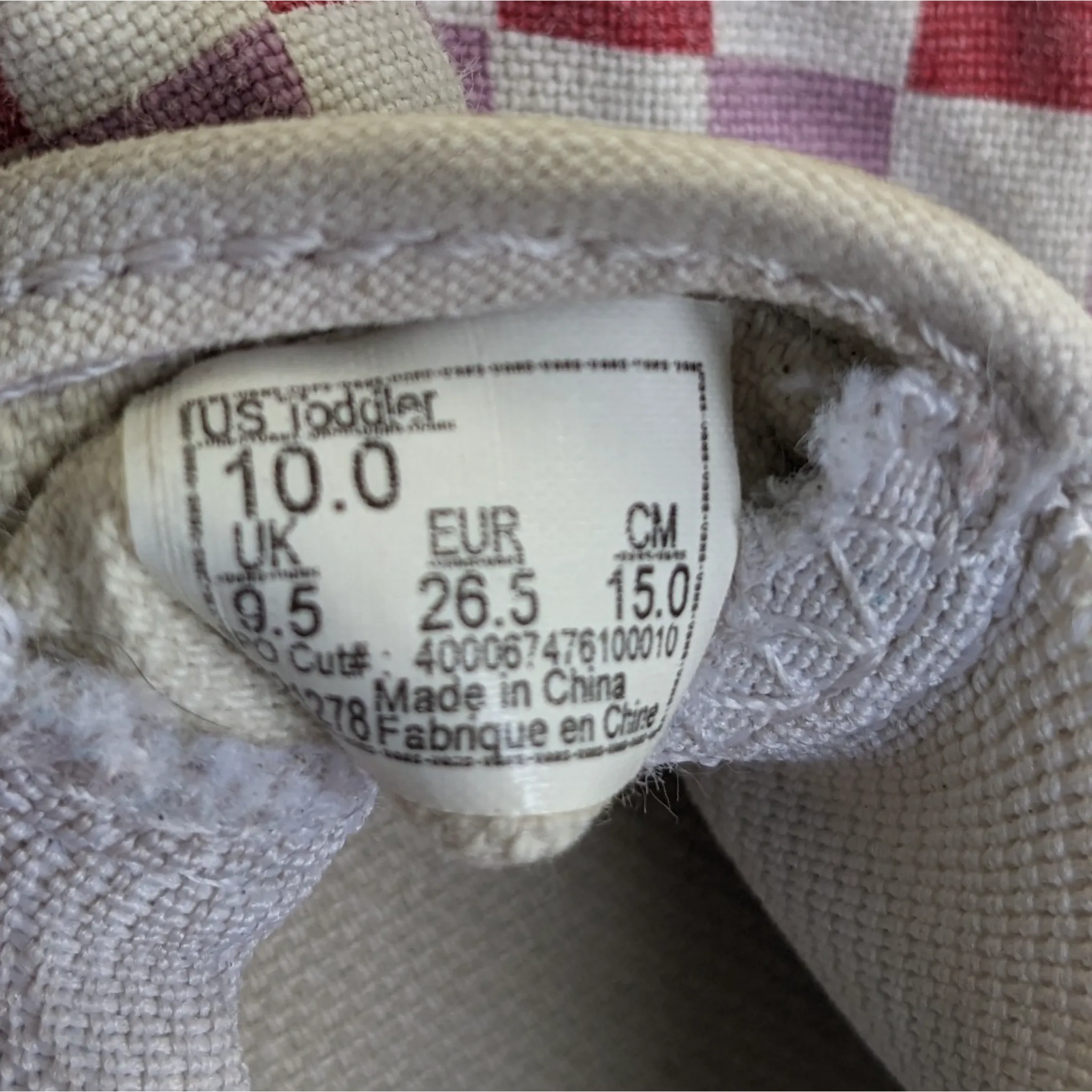 عربات بيضاء SlipOns