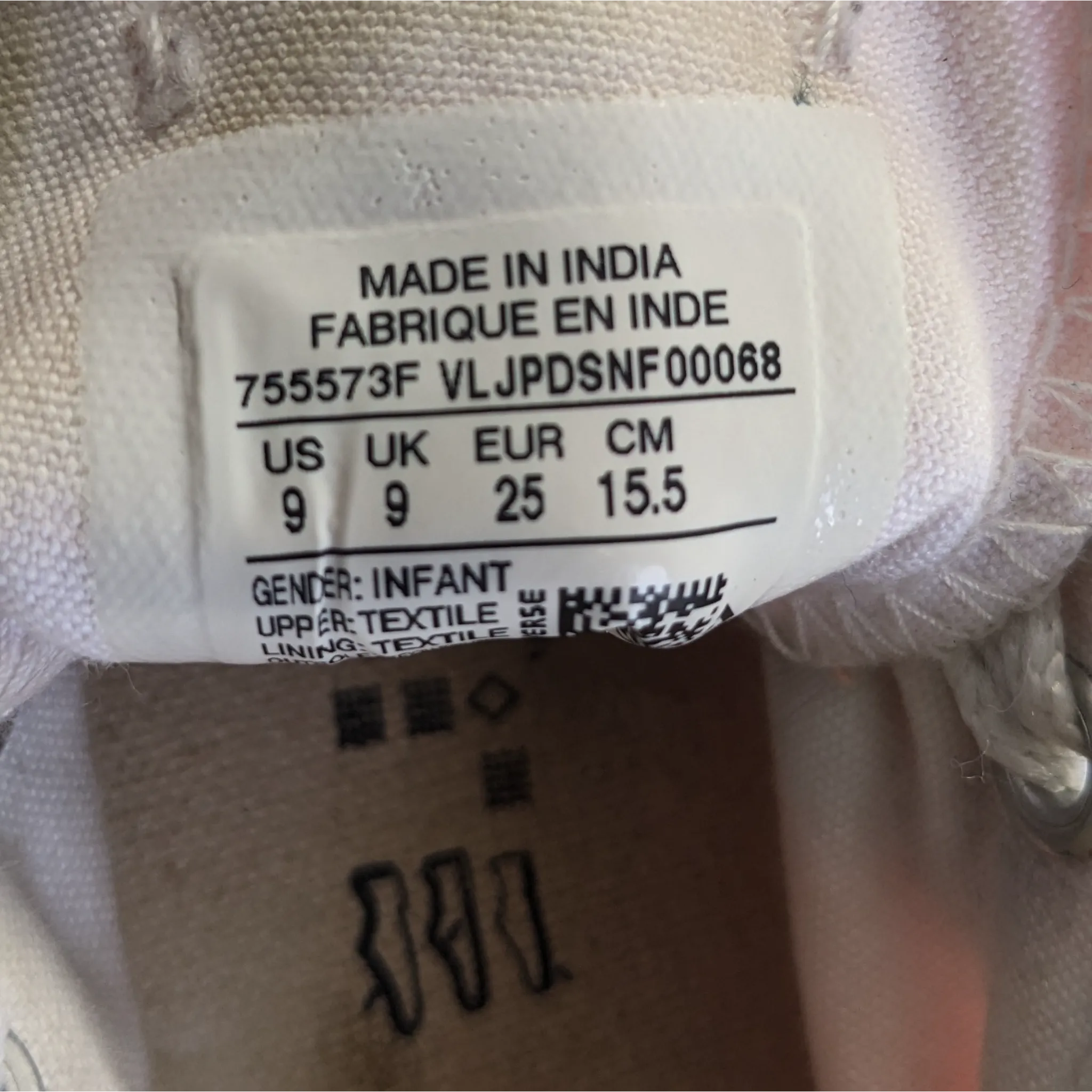 Preloved  Sneakers Kids