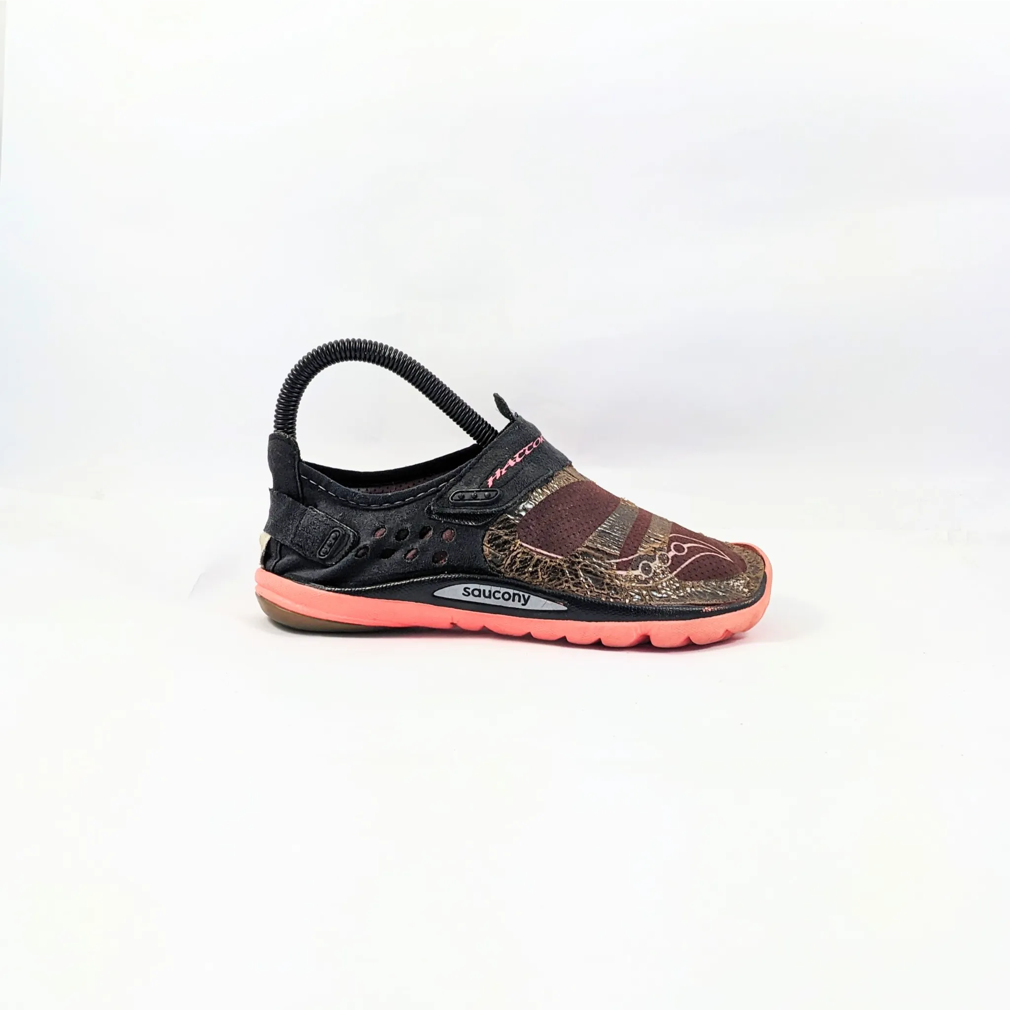 Saucony Black SlipOns