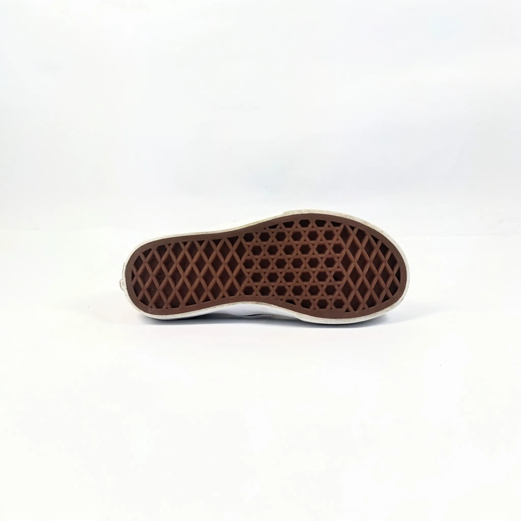 عربات بيضاء SlipOns