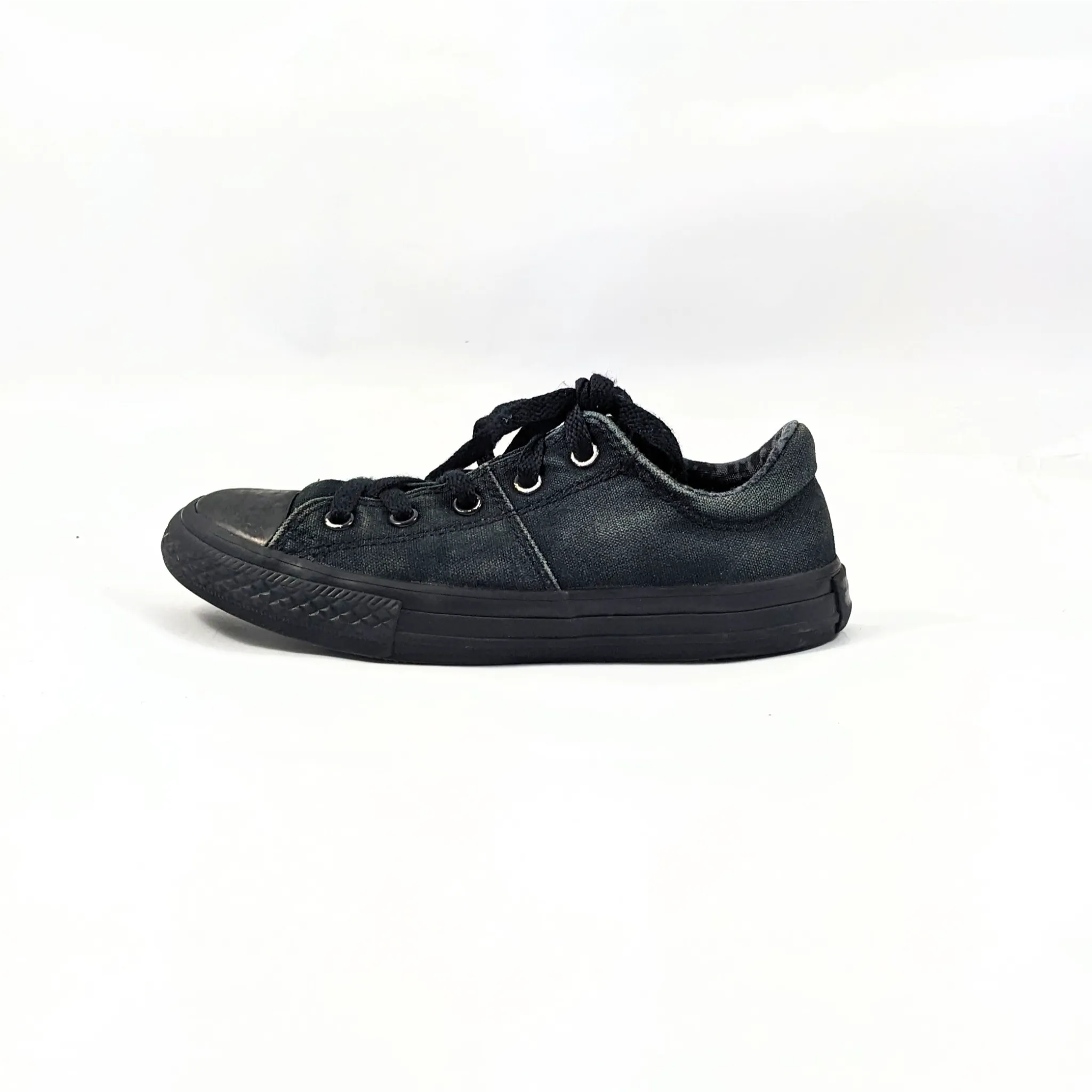 Converse Black Sneakers