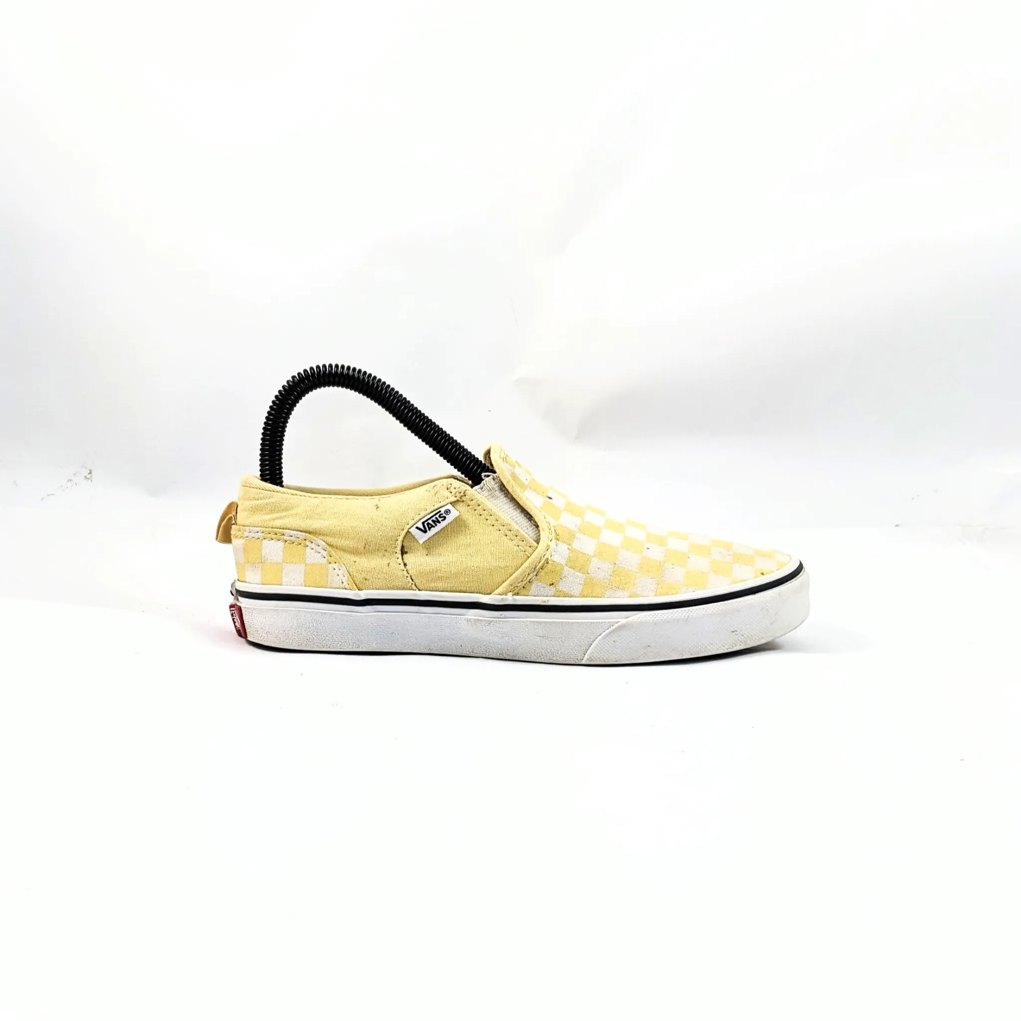 عربات SlipOns الصفراء