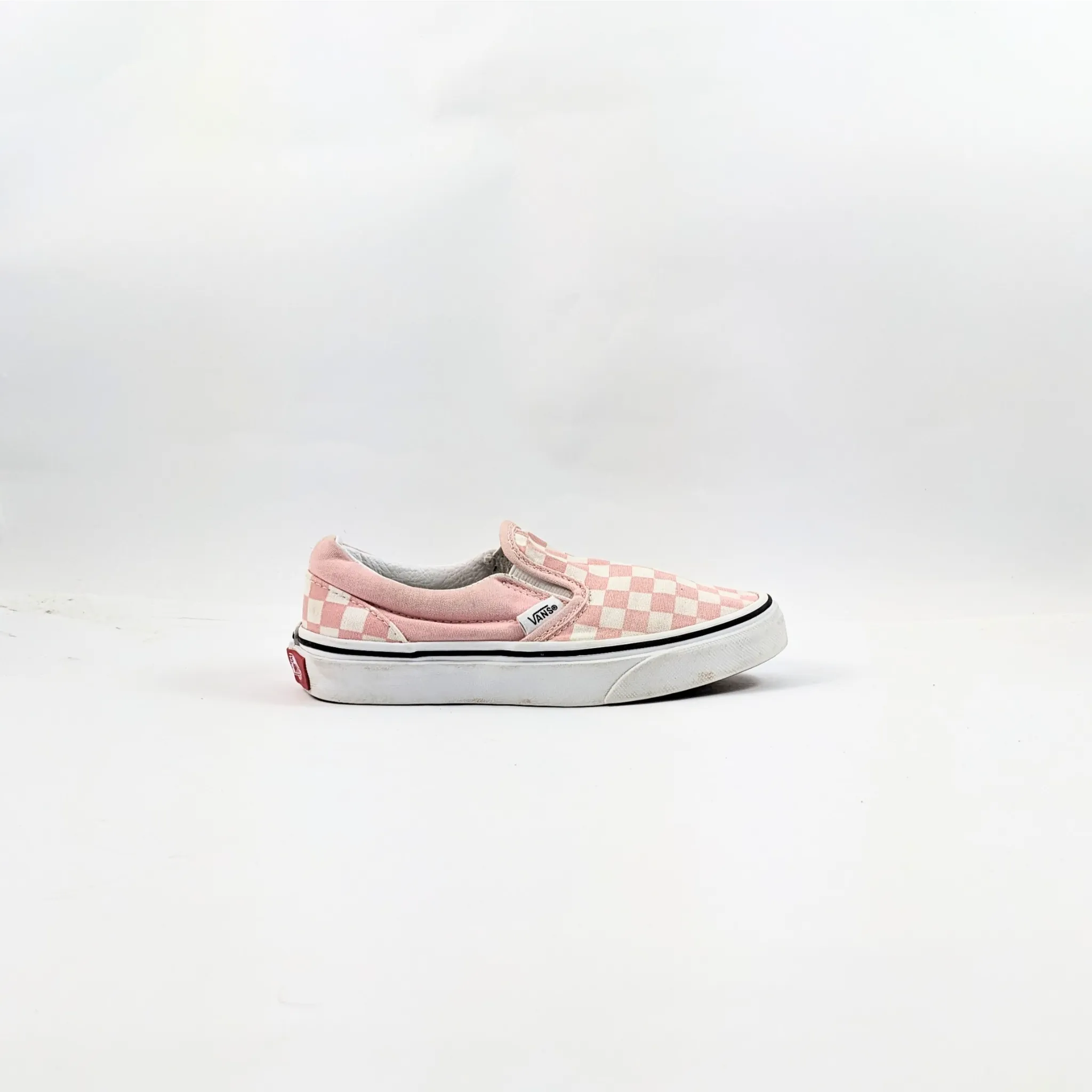 فانس الوردي SlipOns