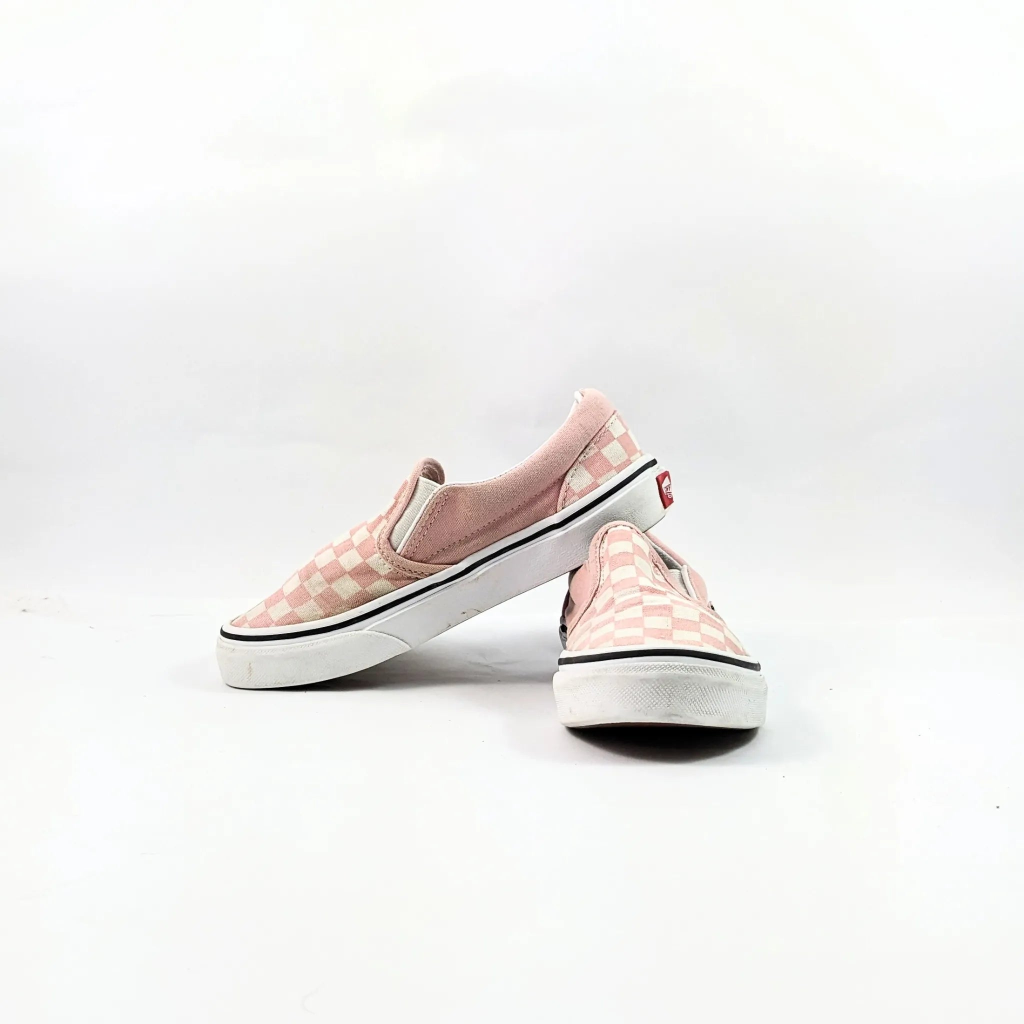 فانس الوردي SlipOns