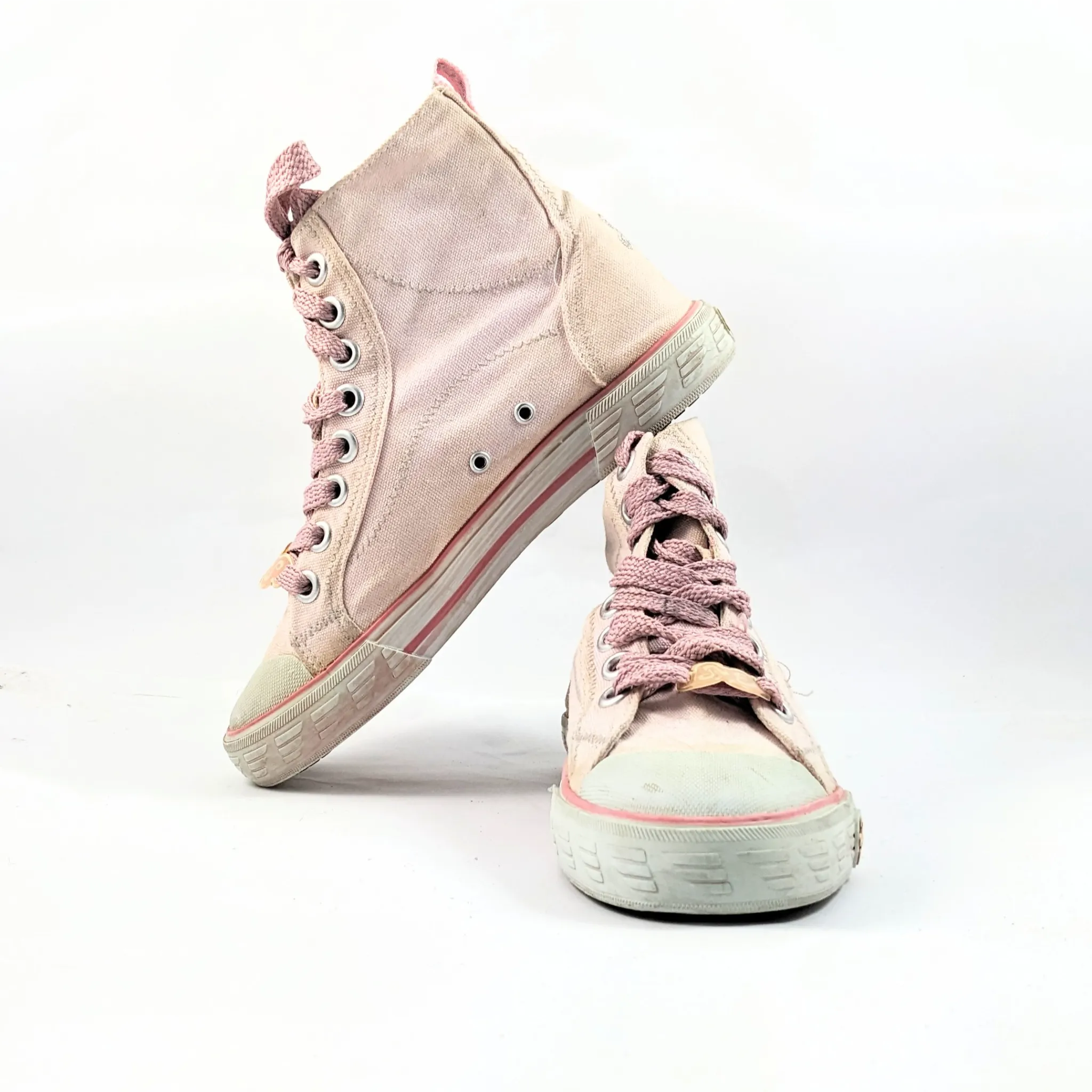 American Eagle Pink Hightops