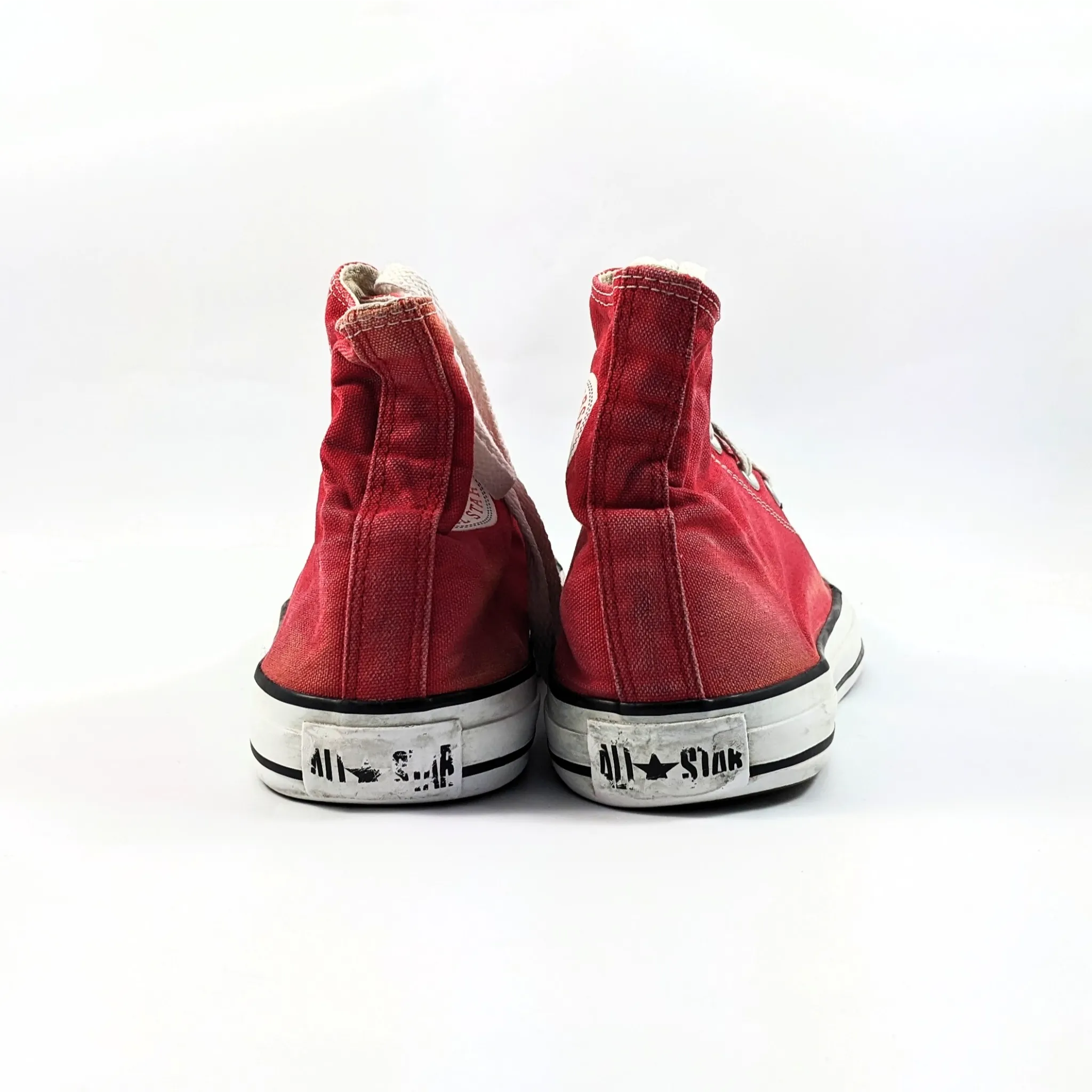 Converse Red Hightops