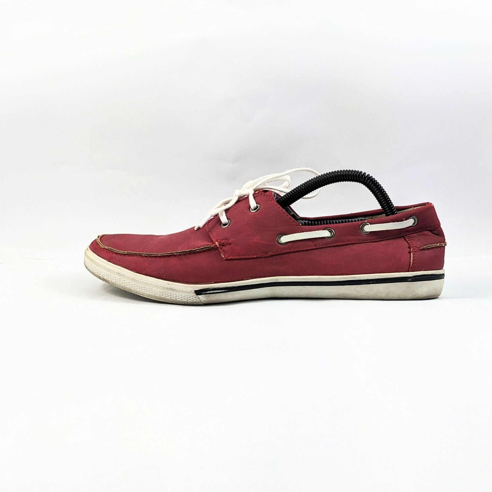Giovanni Maroon Sneakers