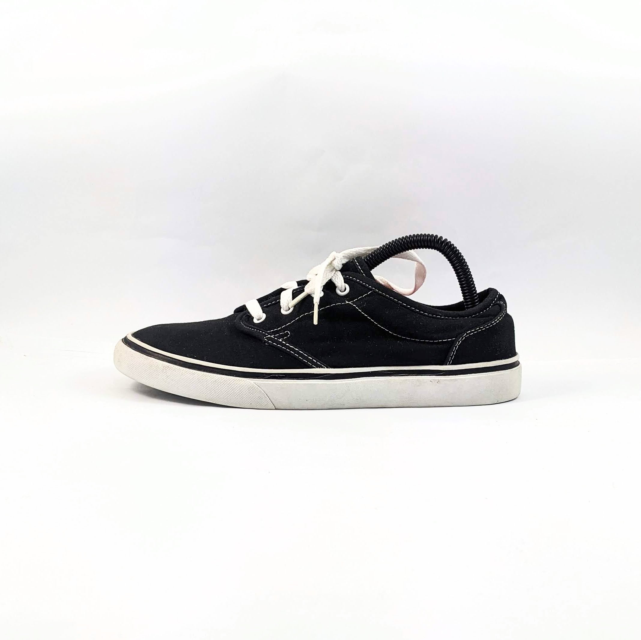 Jaded Glory Black Sneakers
