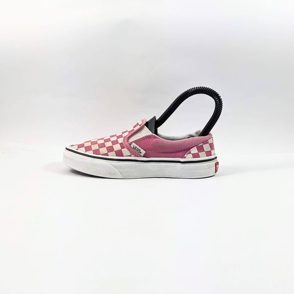 فانس الوردي SlipOns