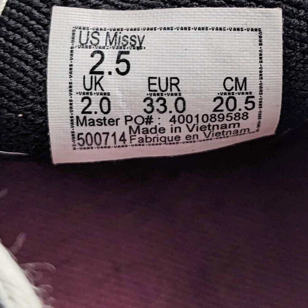 فانس الشطرنج SlipOns الأبيض