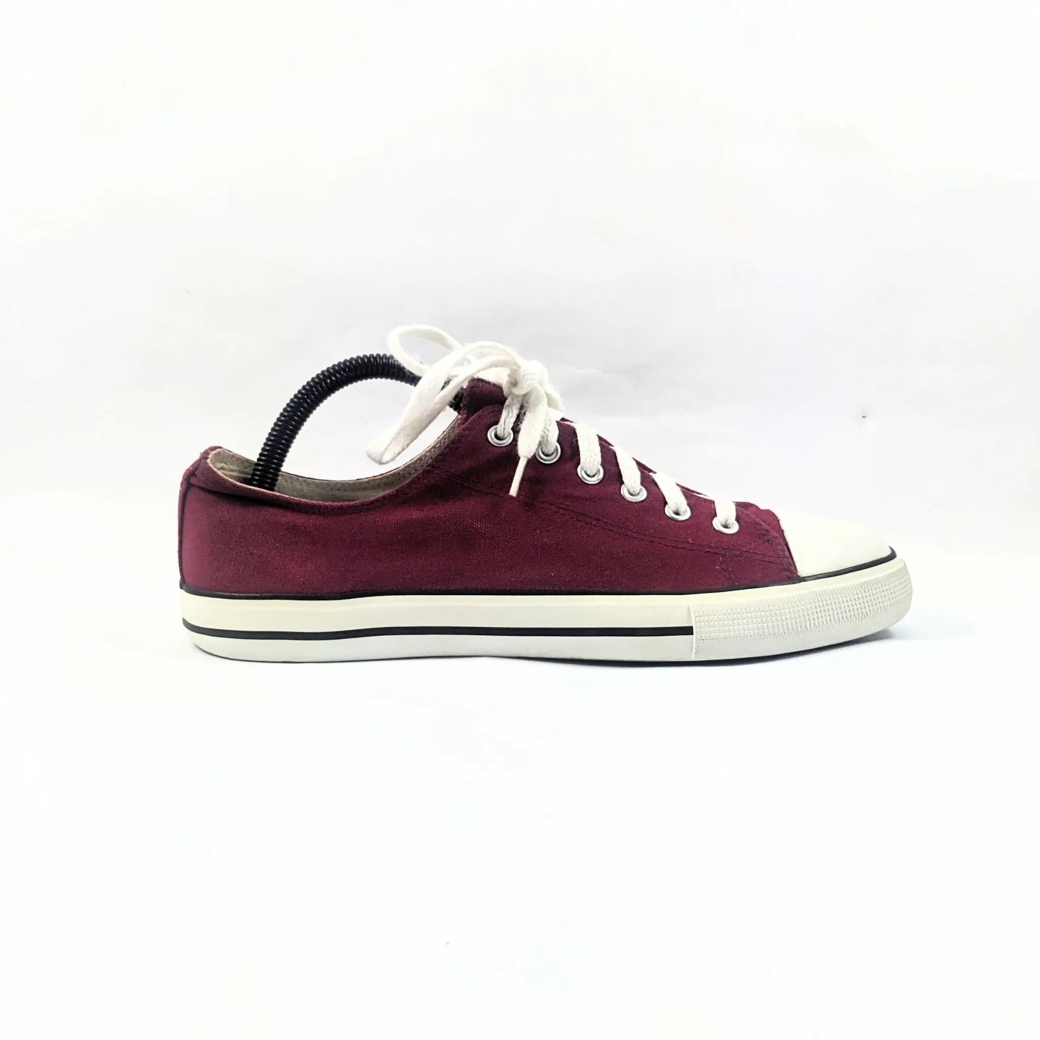Vty Maroon Sneakers
