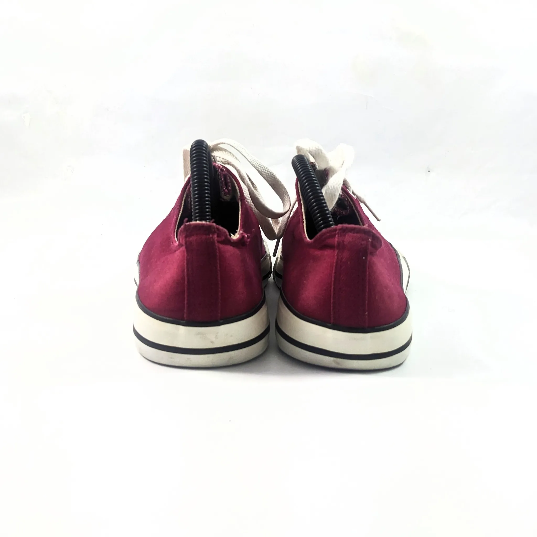 Vty Maroon Sneakers