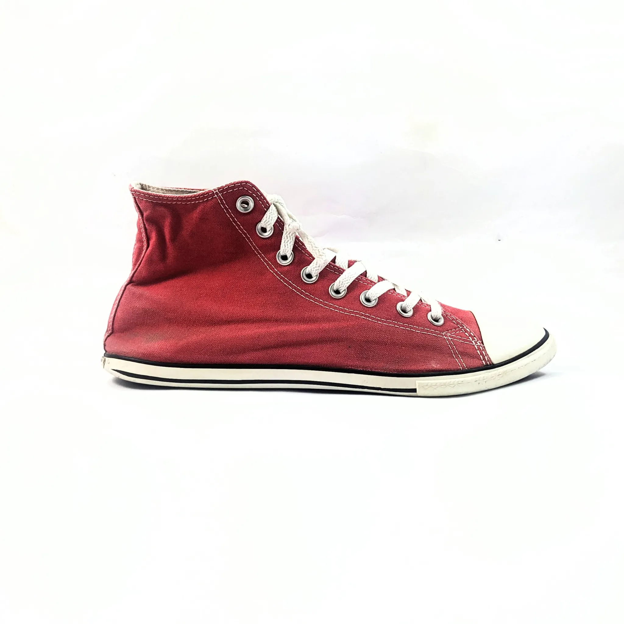 Converse Red Hightops