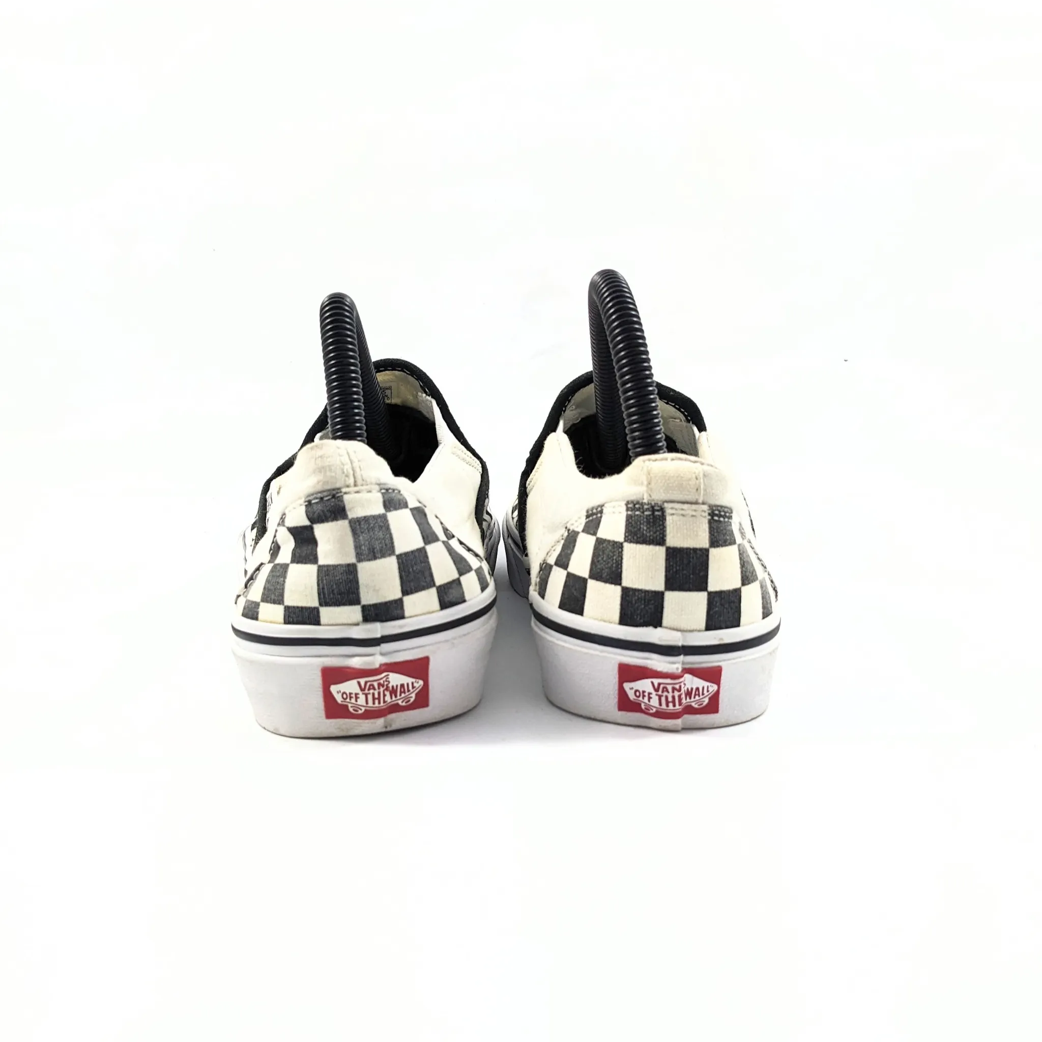 عربات بيضاء SlipOns